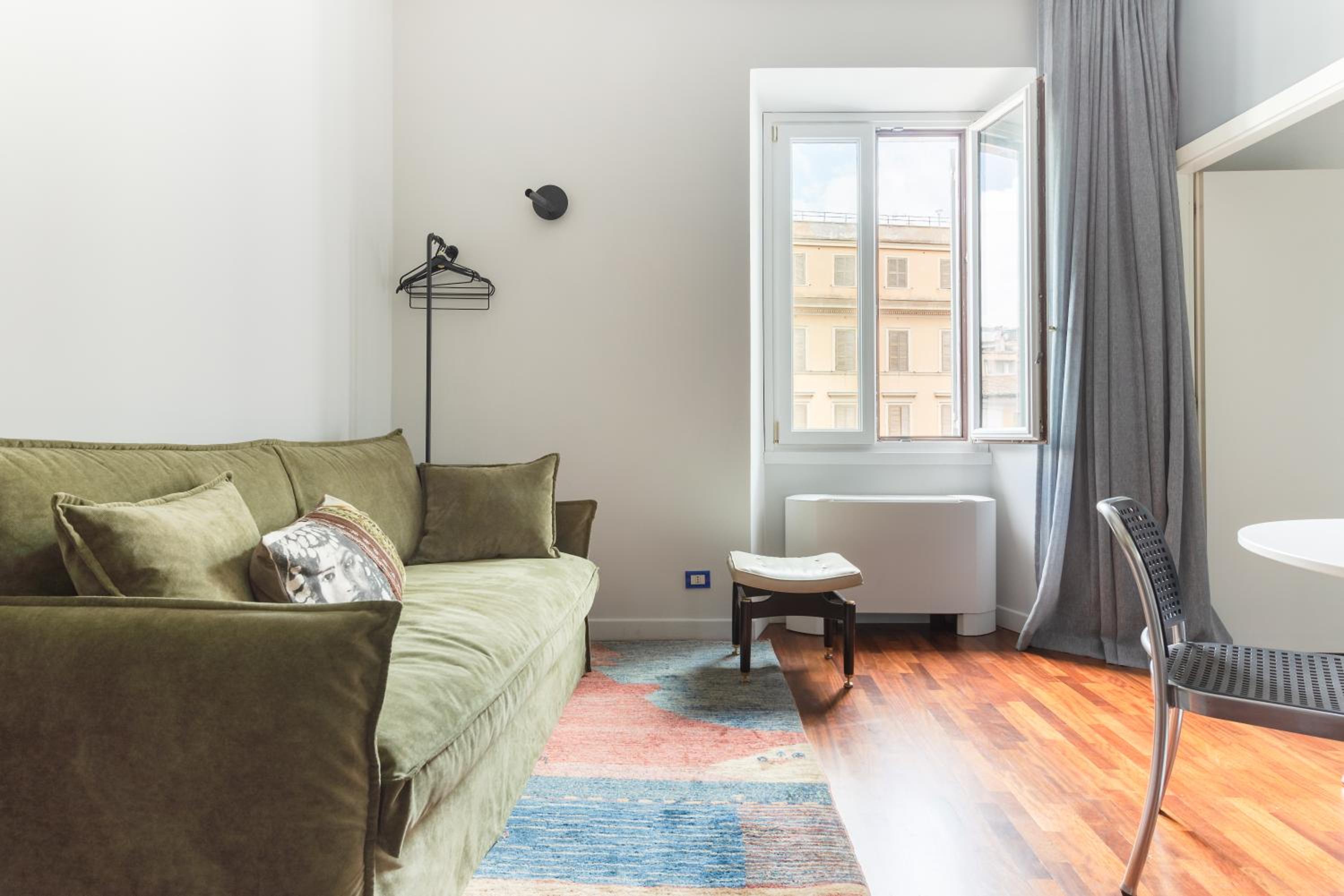 Deluxe Family Suite photo 1