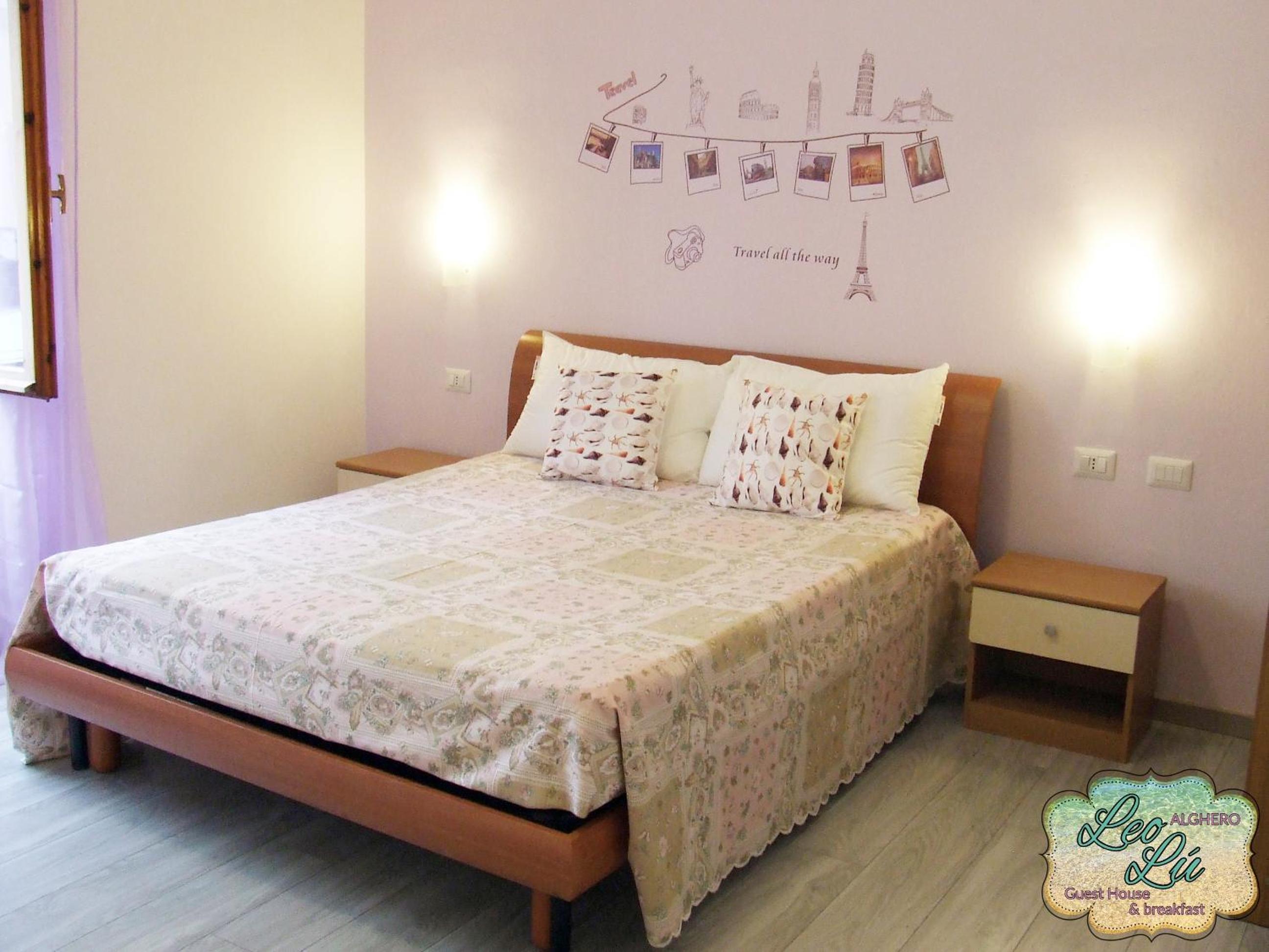 Double Room with Private Bathroom - Photo 7