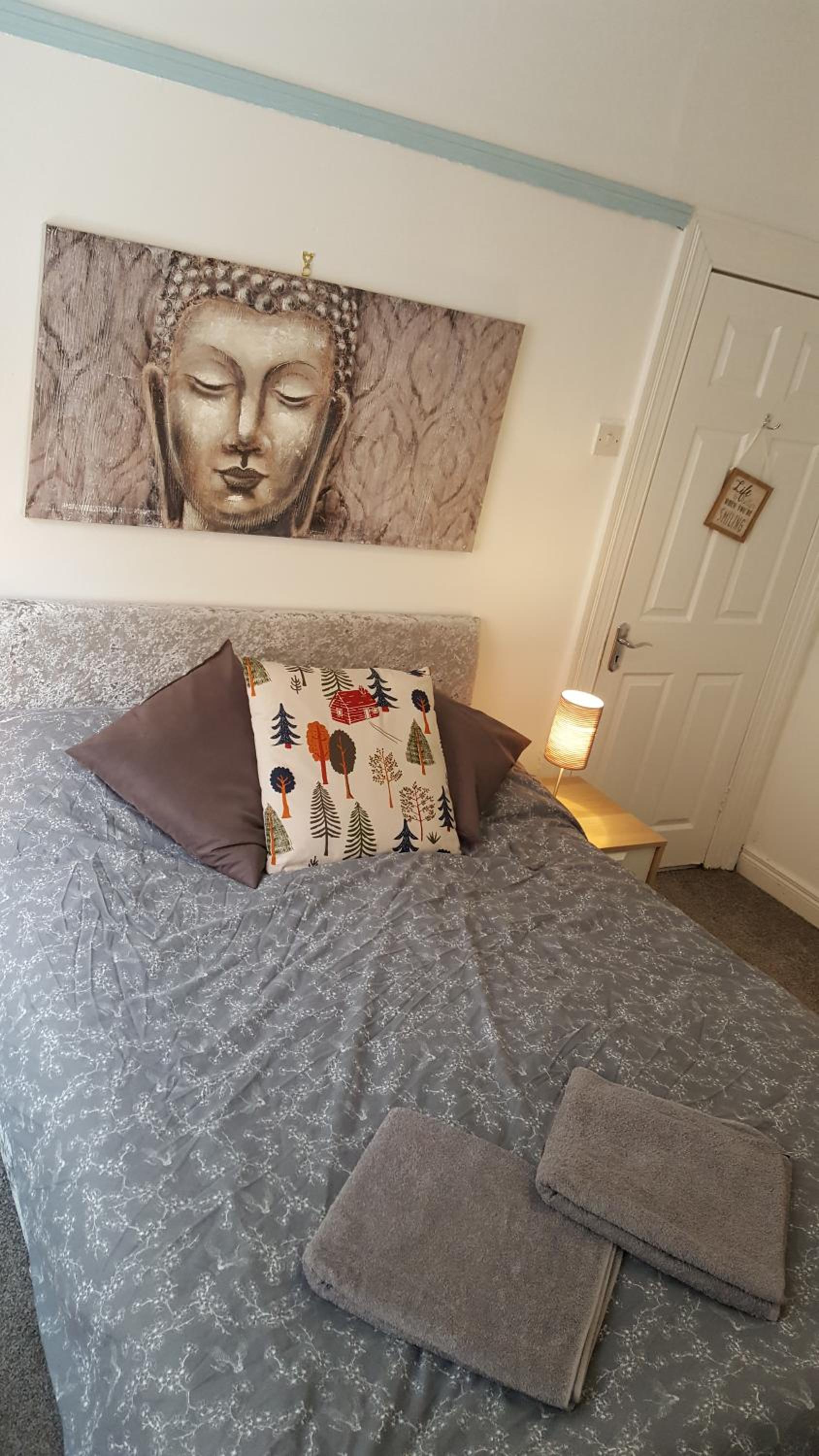 Budget Double Room - Photo 5