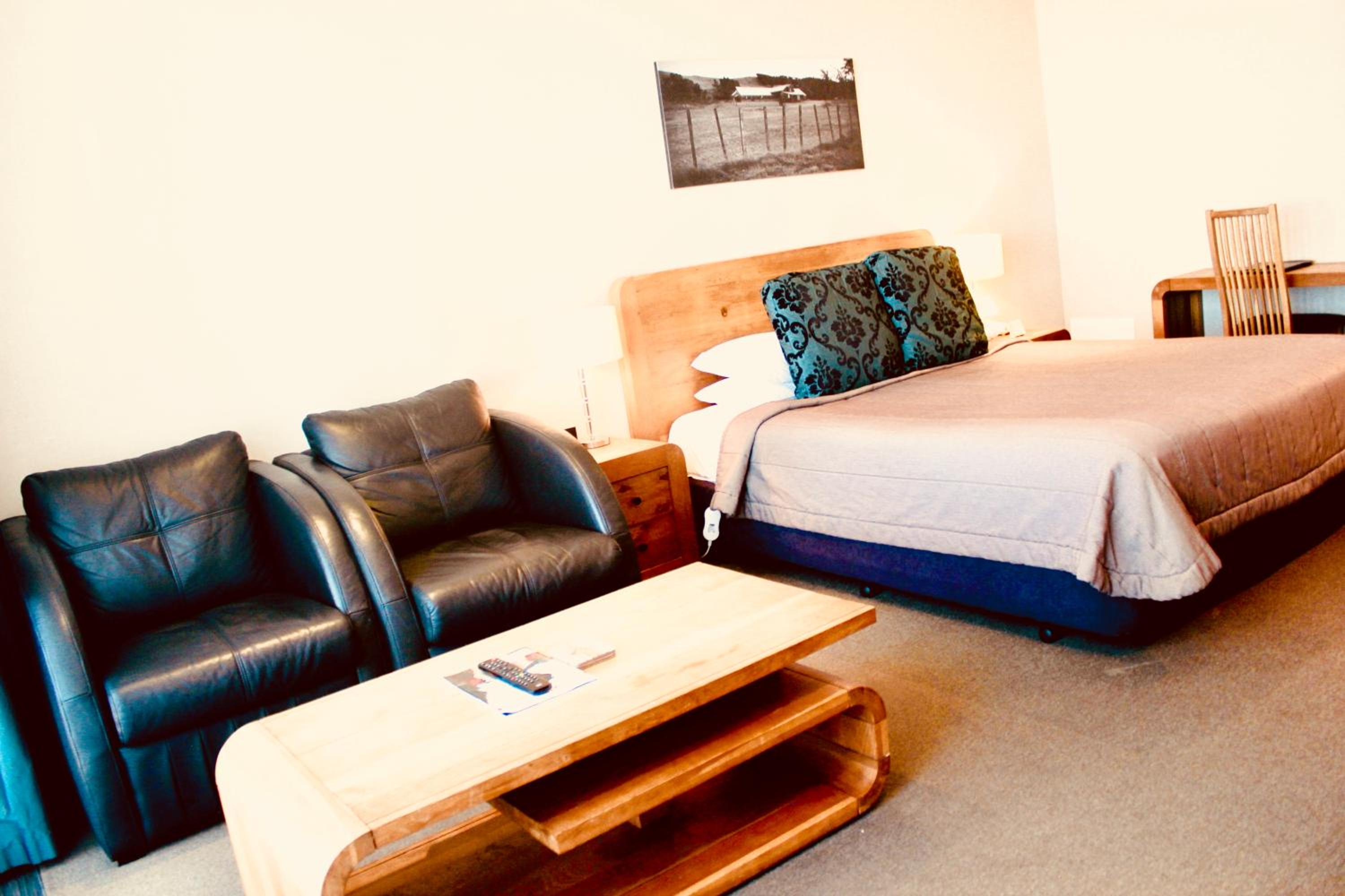 Ocean View Executive Apartment with Spa Bath - Photo 30