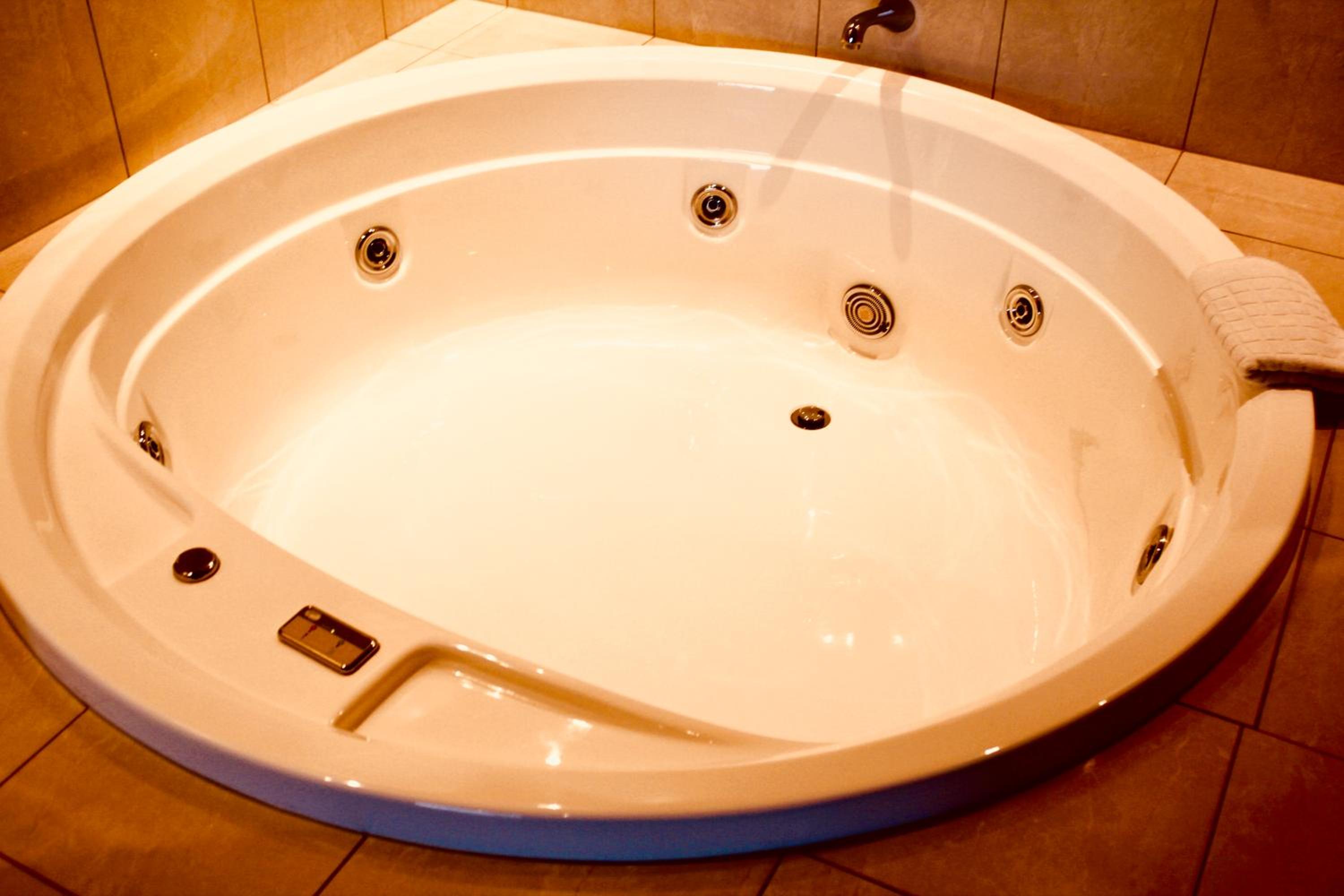 Ocean View Executive Apartment with Spa Bath - Photo 18