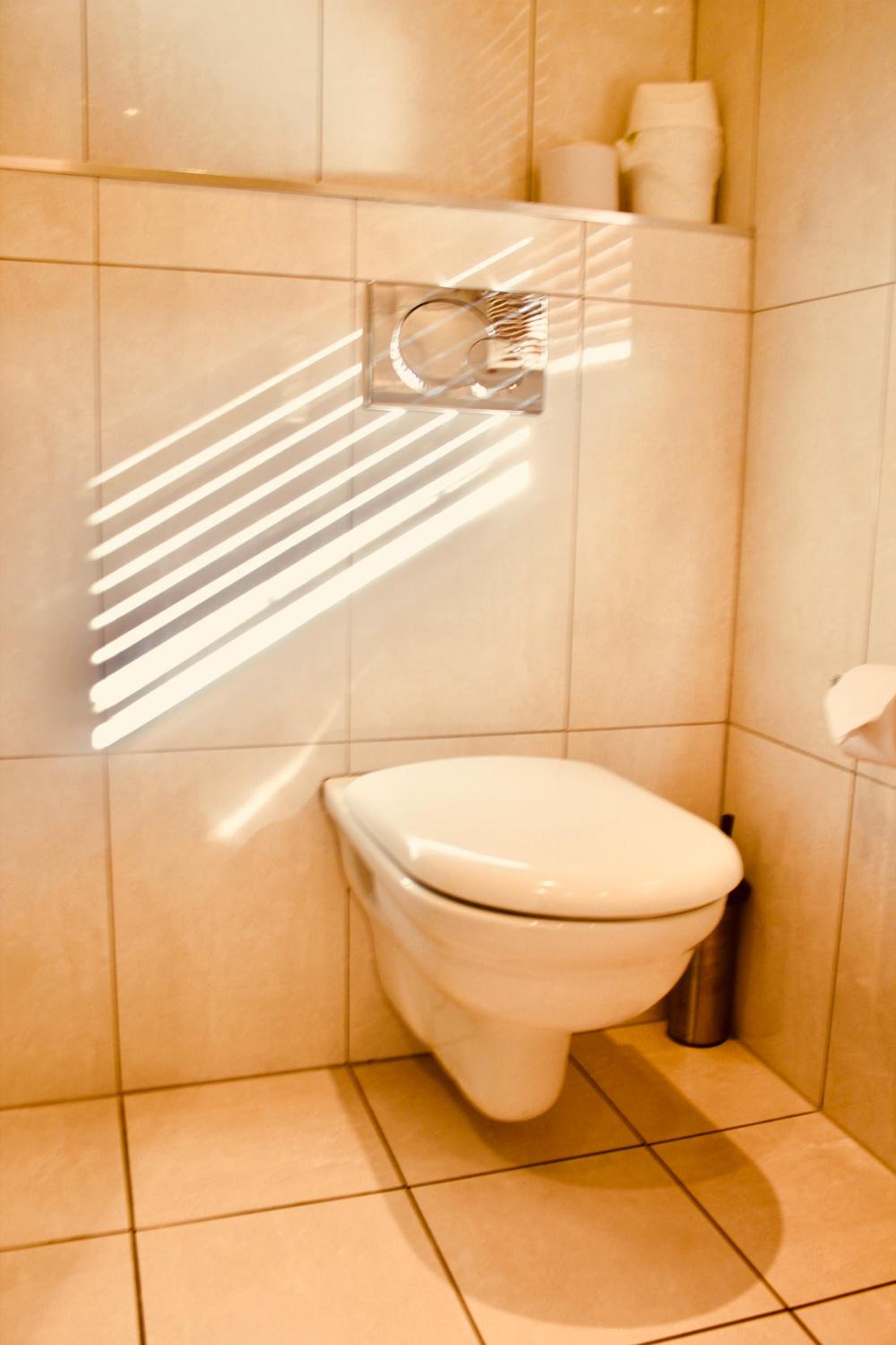 Ocean View Executive Studio with Spa Bath - Photo 10