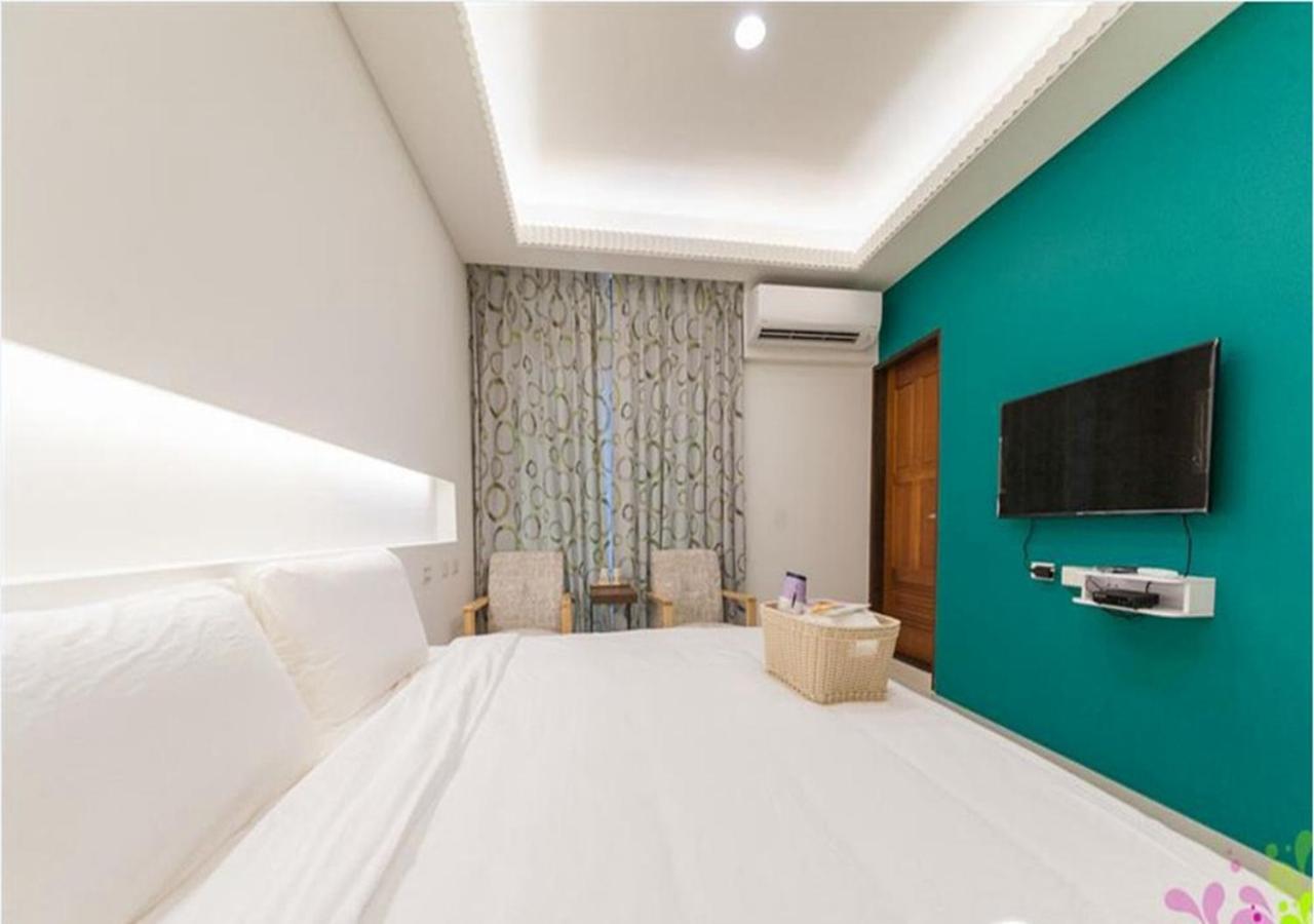 Deluxe Double Room photo 2