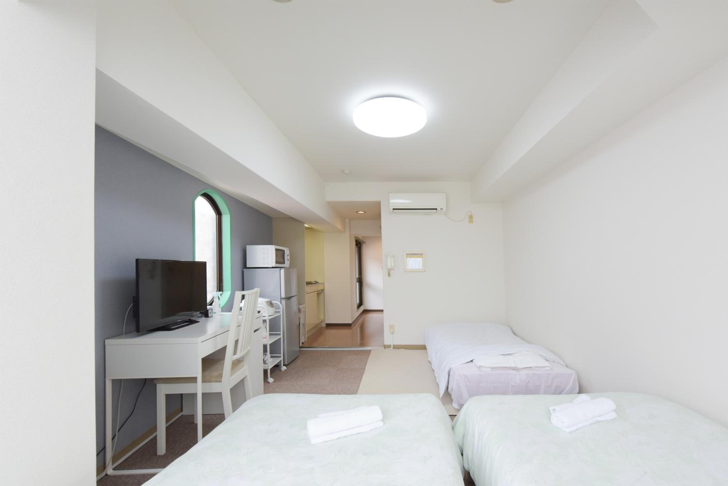 One-Bedroom Apartment photo 3