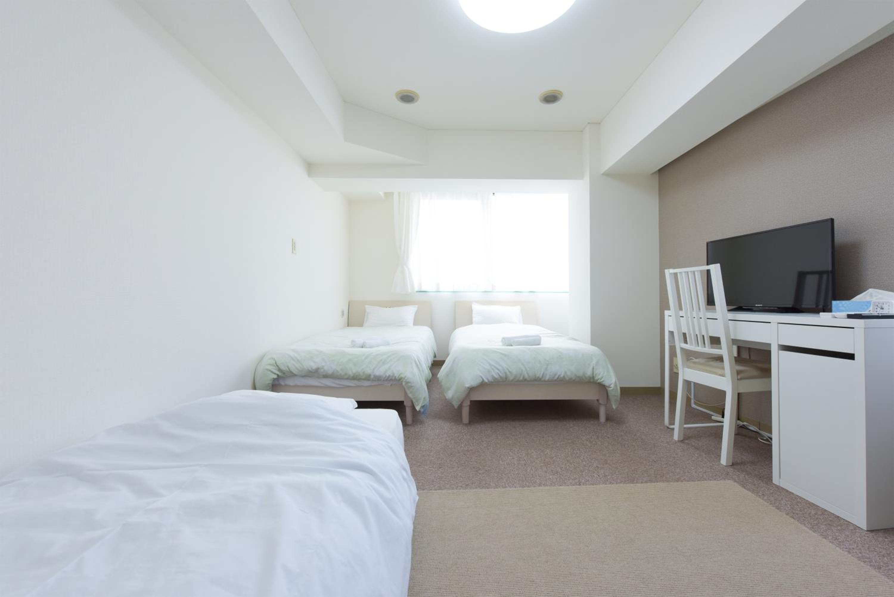 One-Bedroom Apartment photo 3