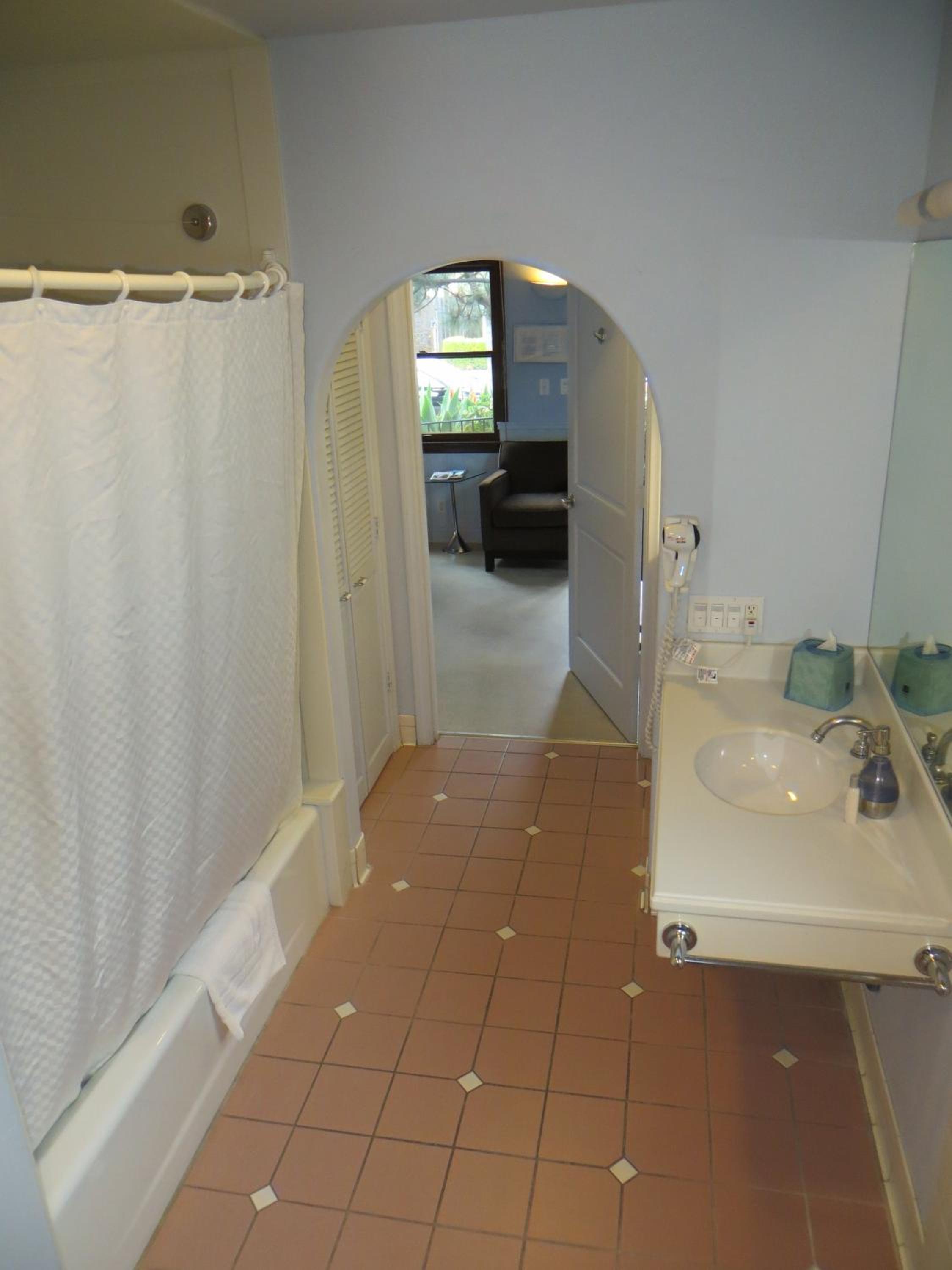 King Room - Photo 6