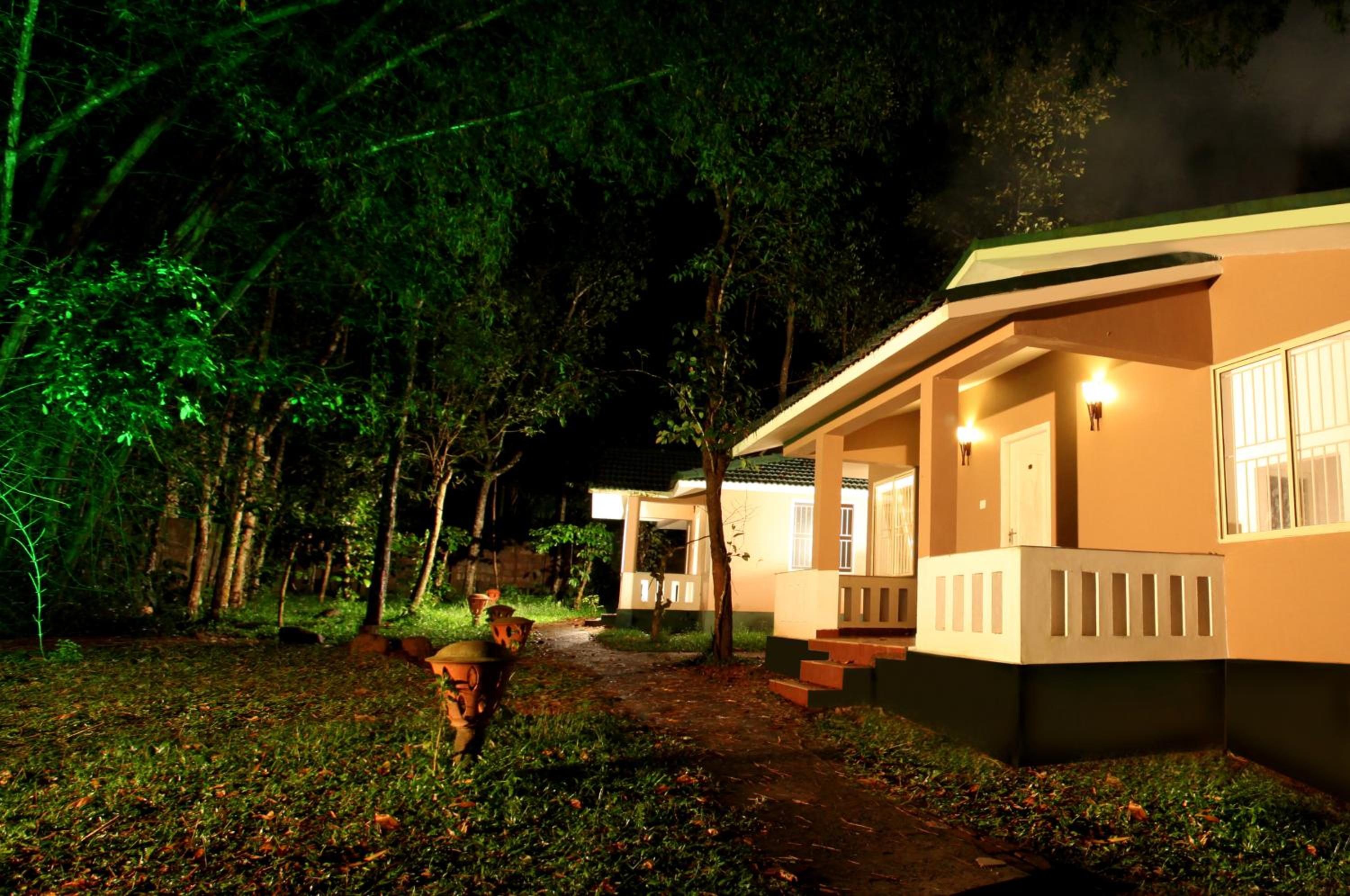 Deluxe Cottage (1 BH) AC - Photo 6