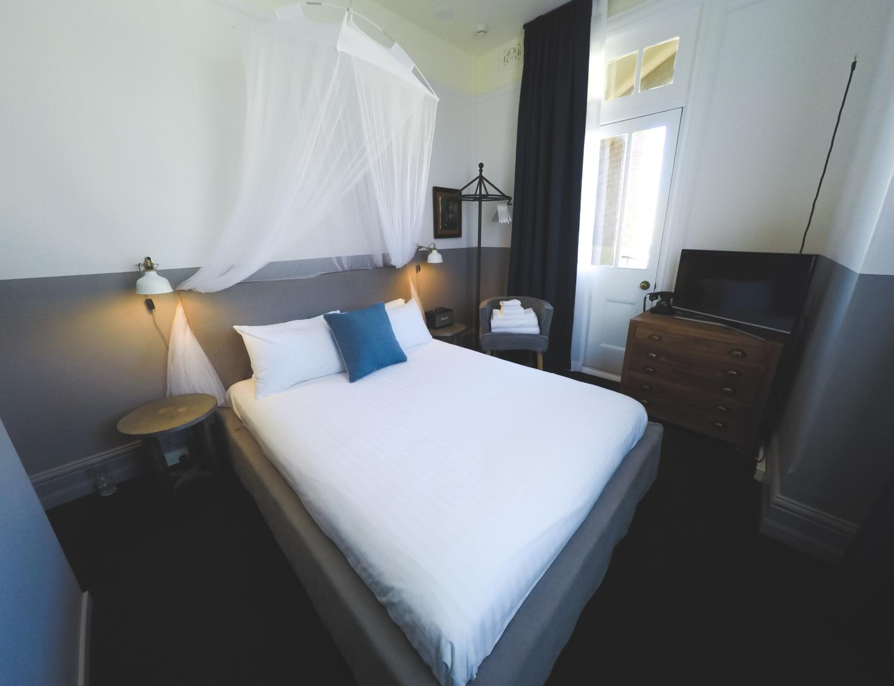 Alice Muskett Queen Room