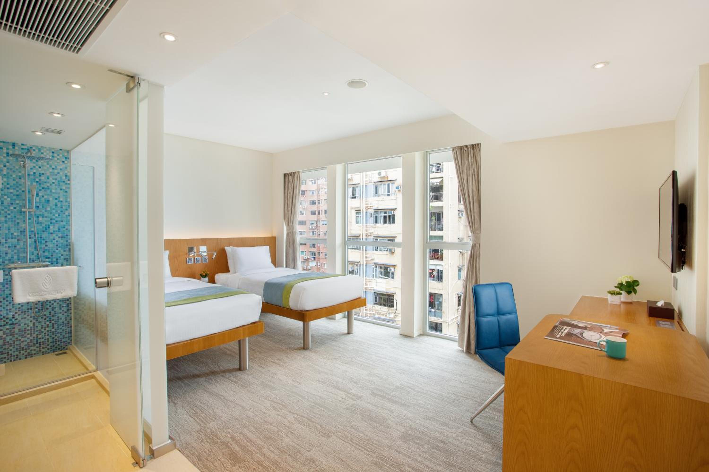 Grand Premier Twin Room (Registered by Female Only) photo 2