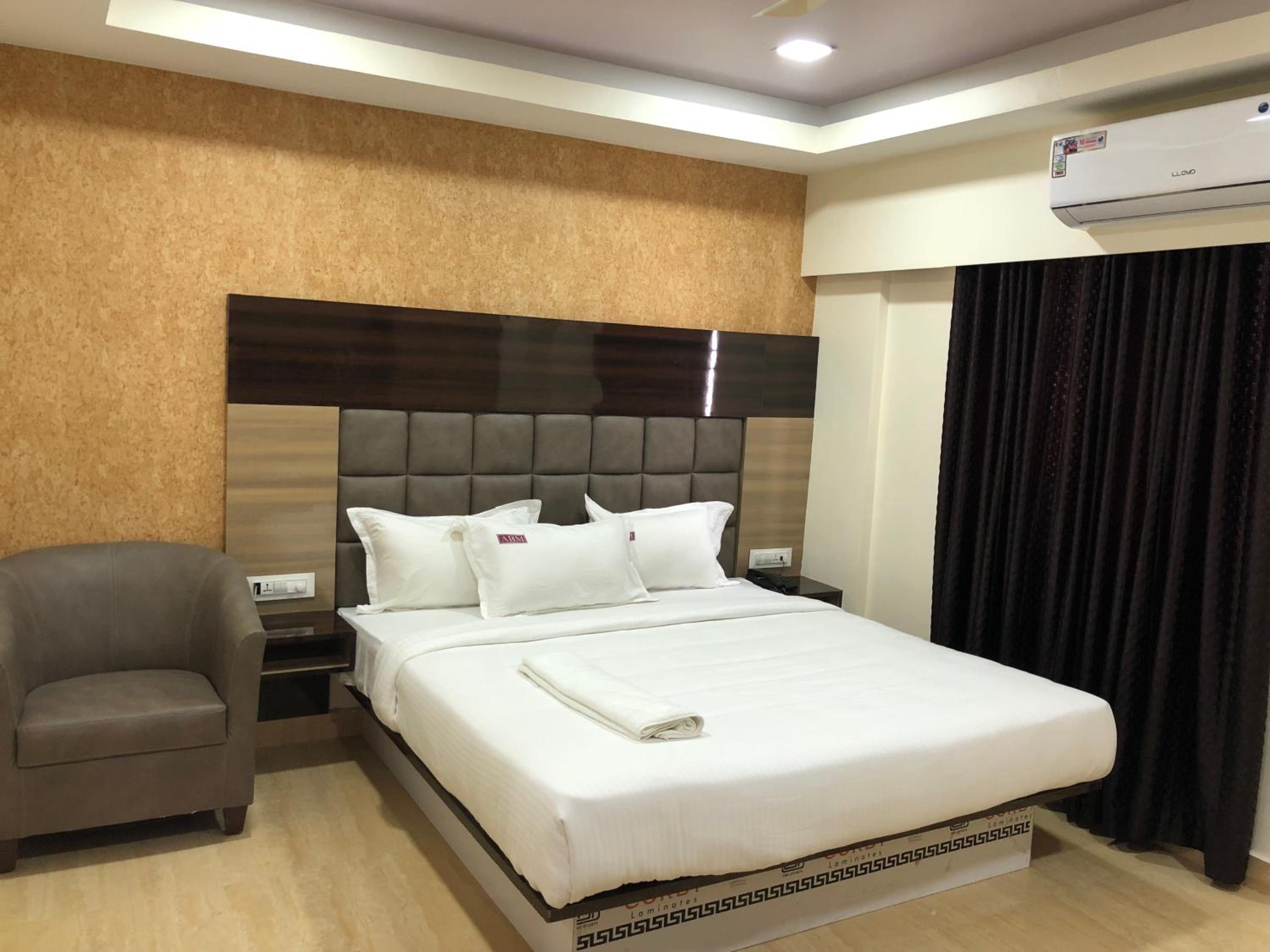 Deluxe Double or Twin Room - Photo 1