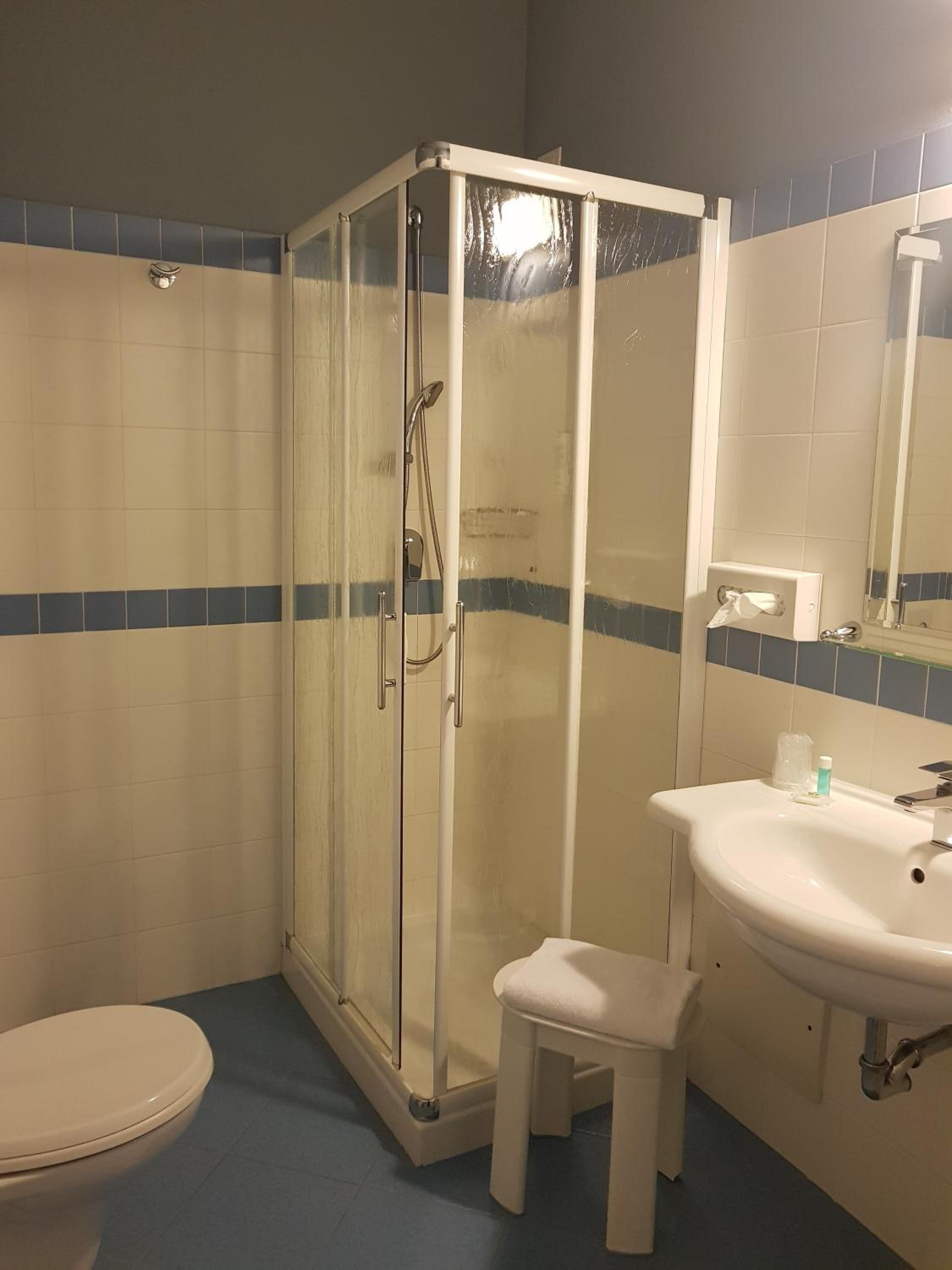 Standard Single Room photo 2