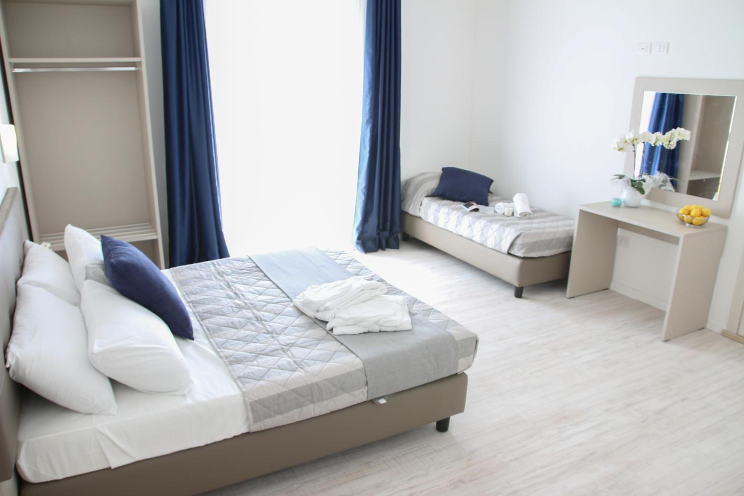 Comfort Triple Room - Photo 3