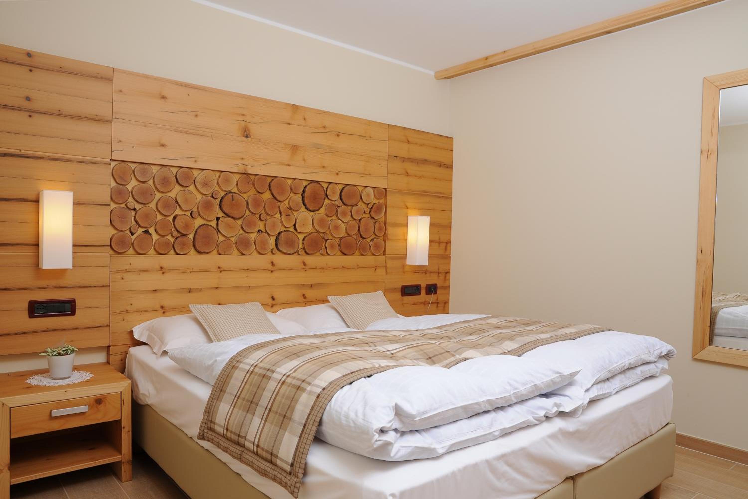 Comfort Two-Bedroom Apartment - Via 4 Novembre 68  photo 1