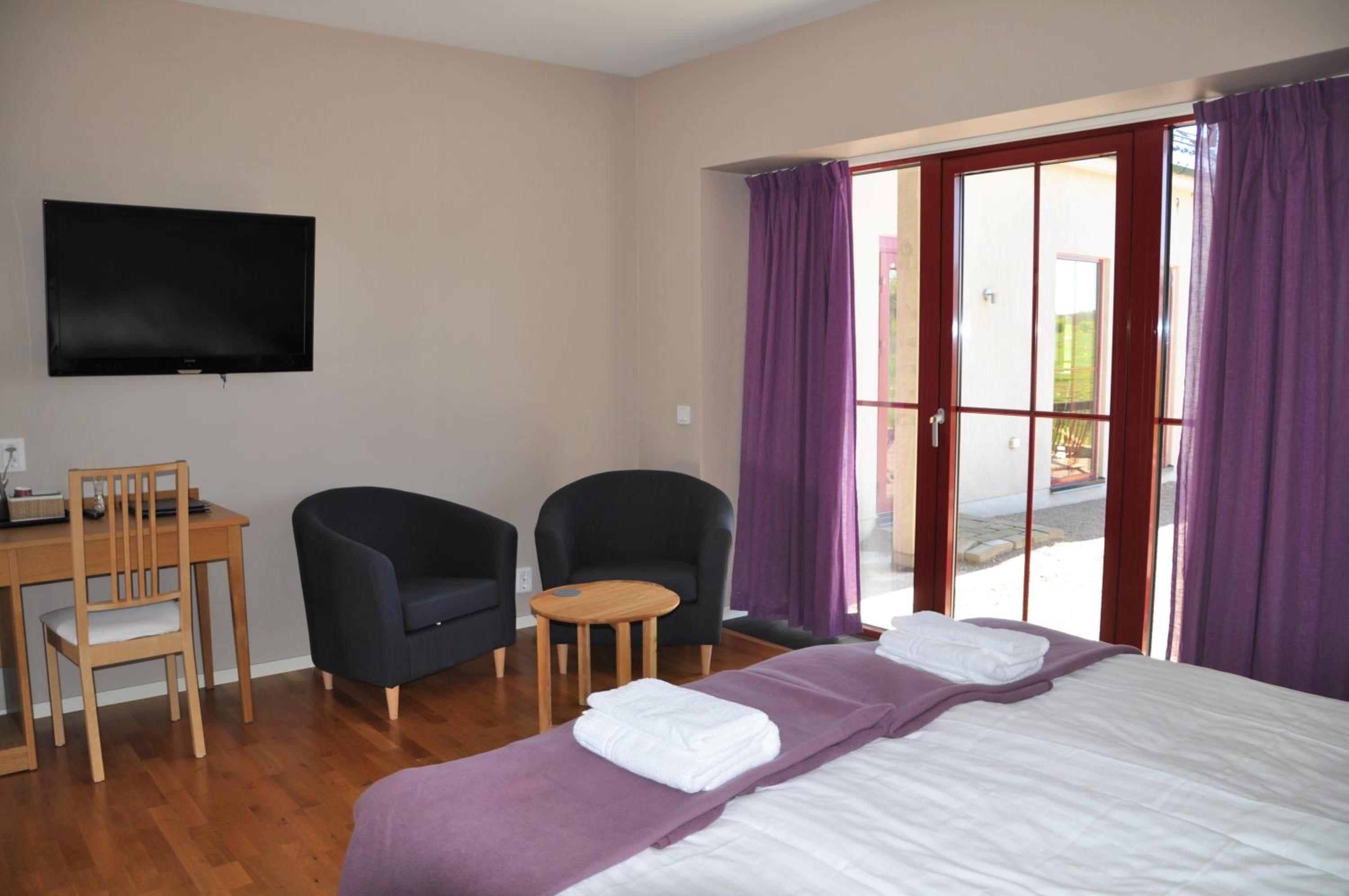 Double Room - Photo 4