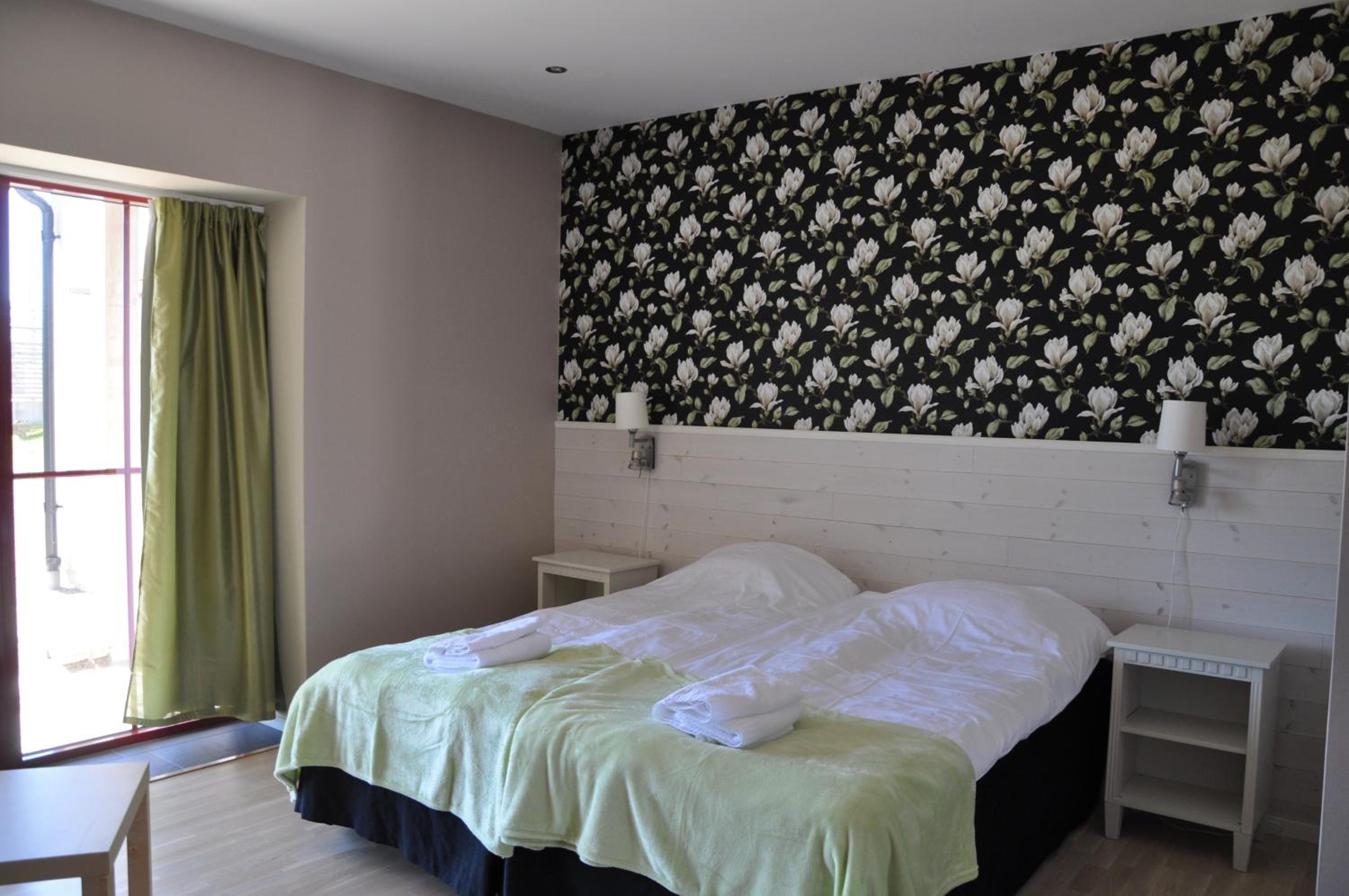 Double Room - Photo 5