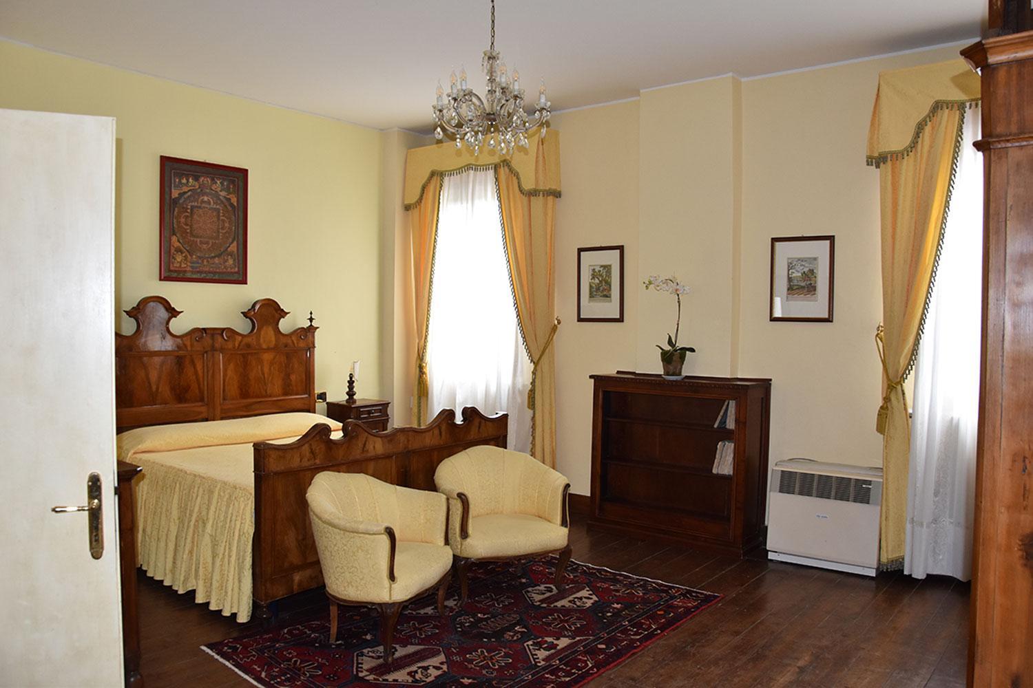 Family Room photo 2