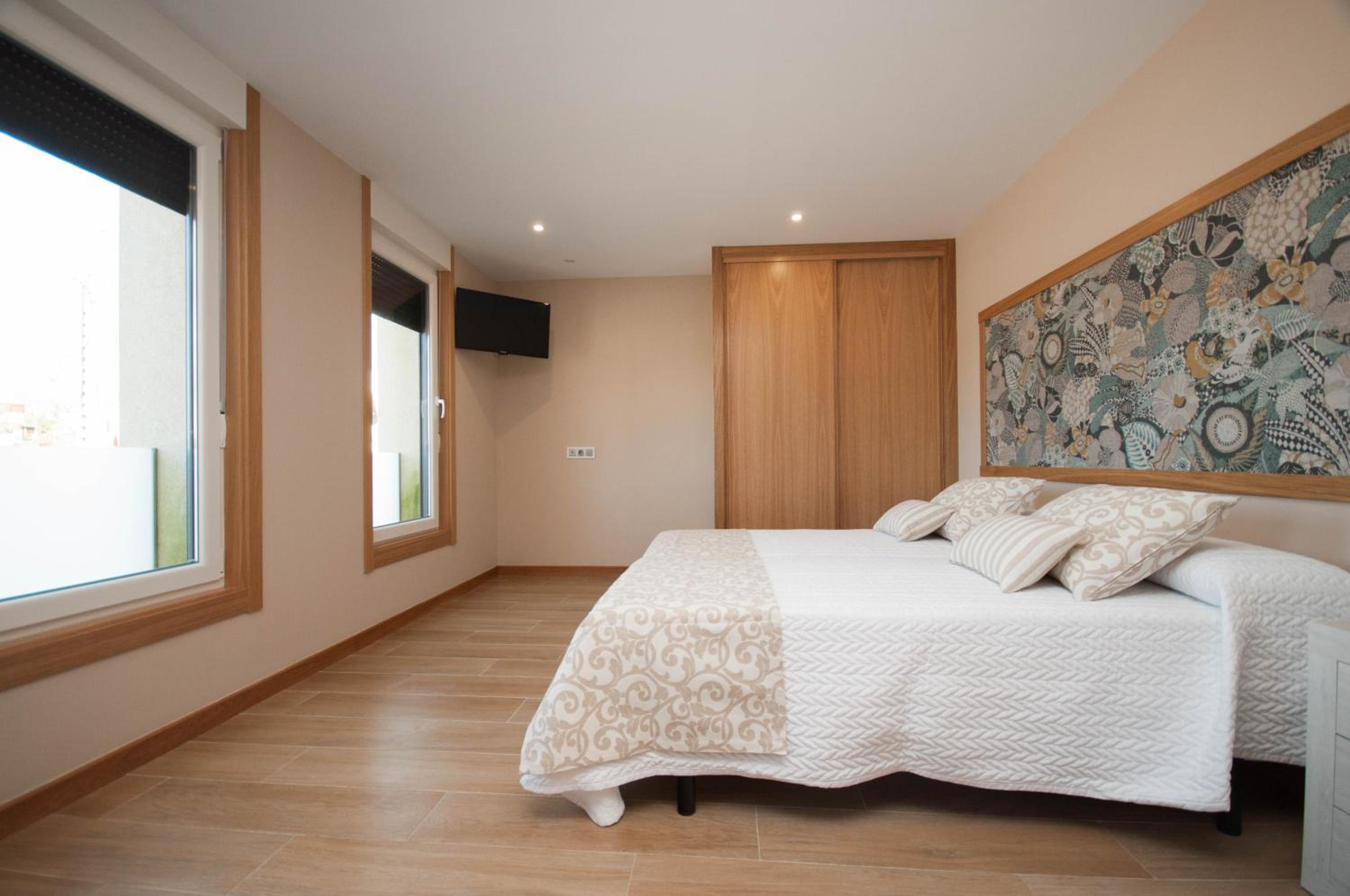 Apartment - Ground Floor photo 2