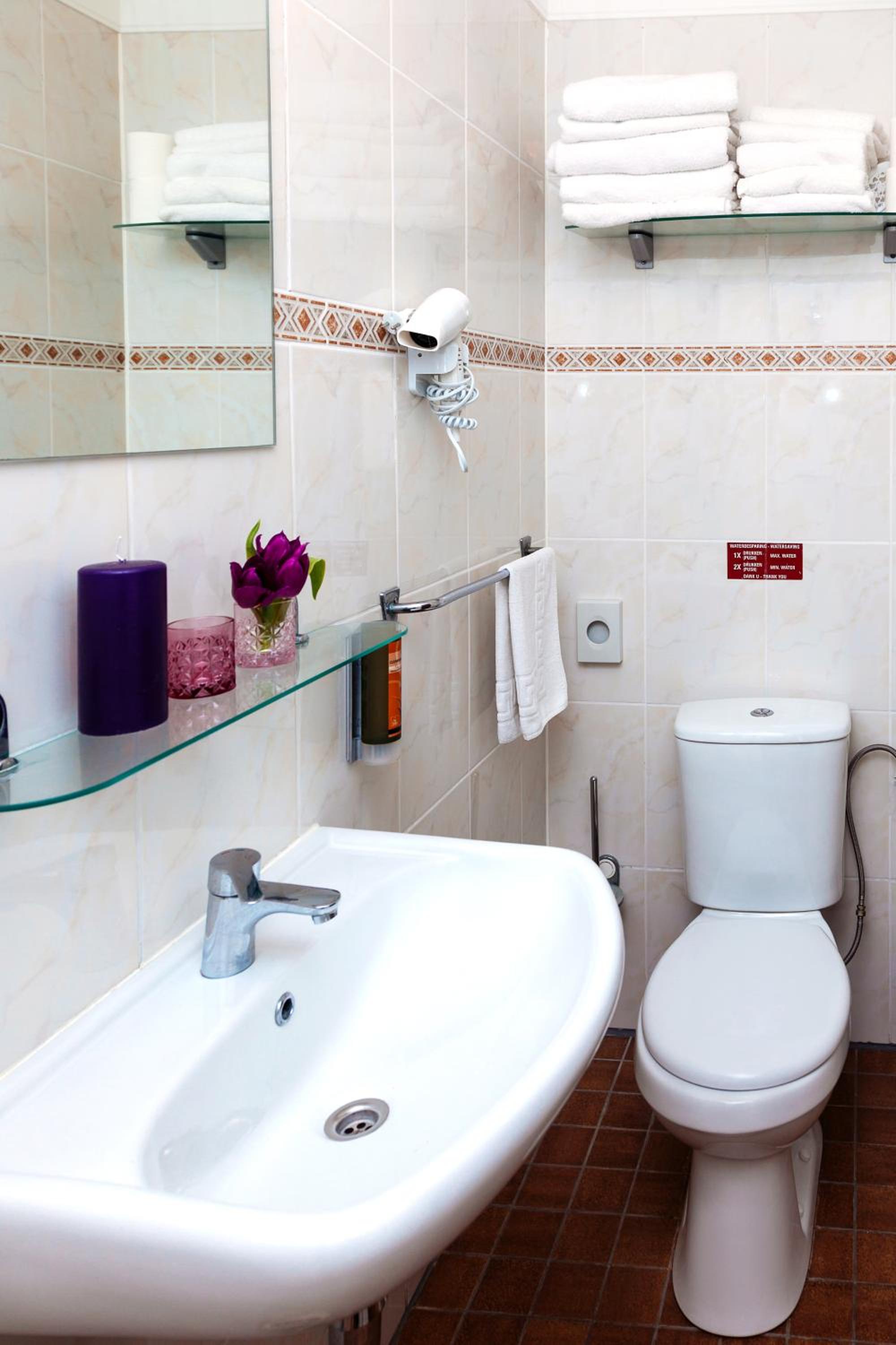 Triple Room - Photo 10