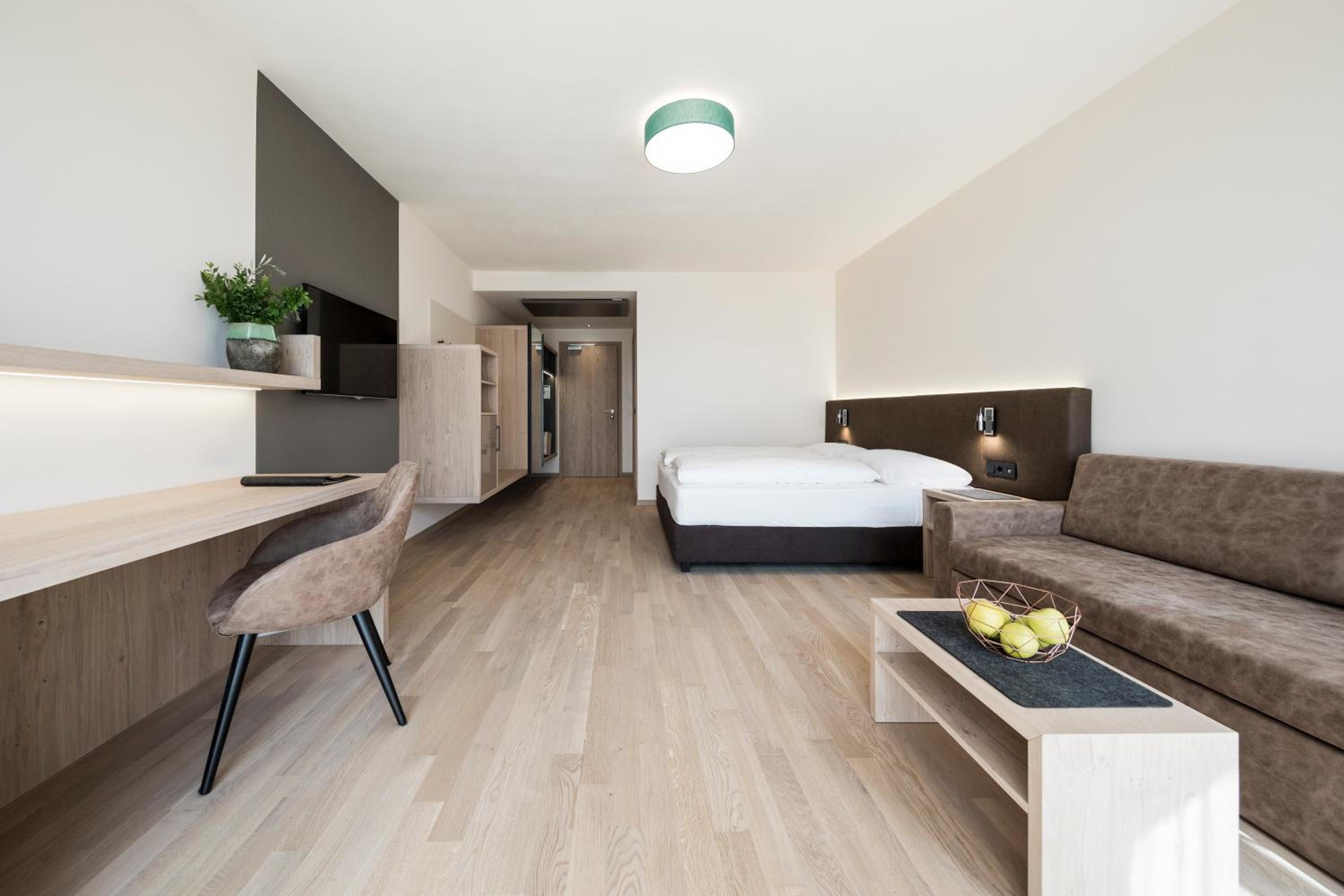 Junior Suite with Garden View