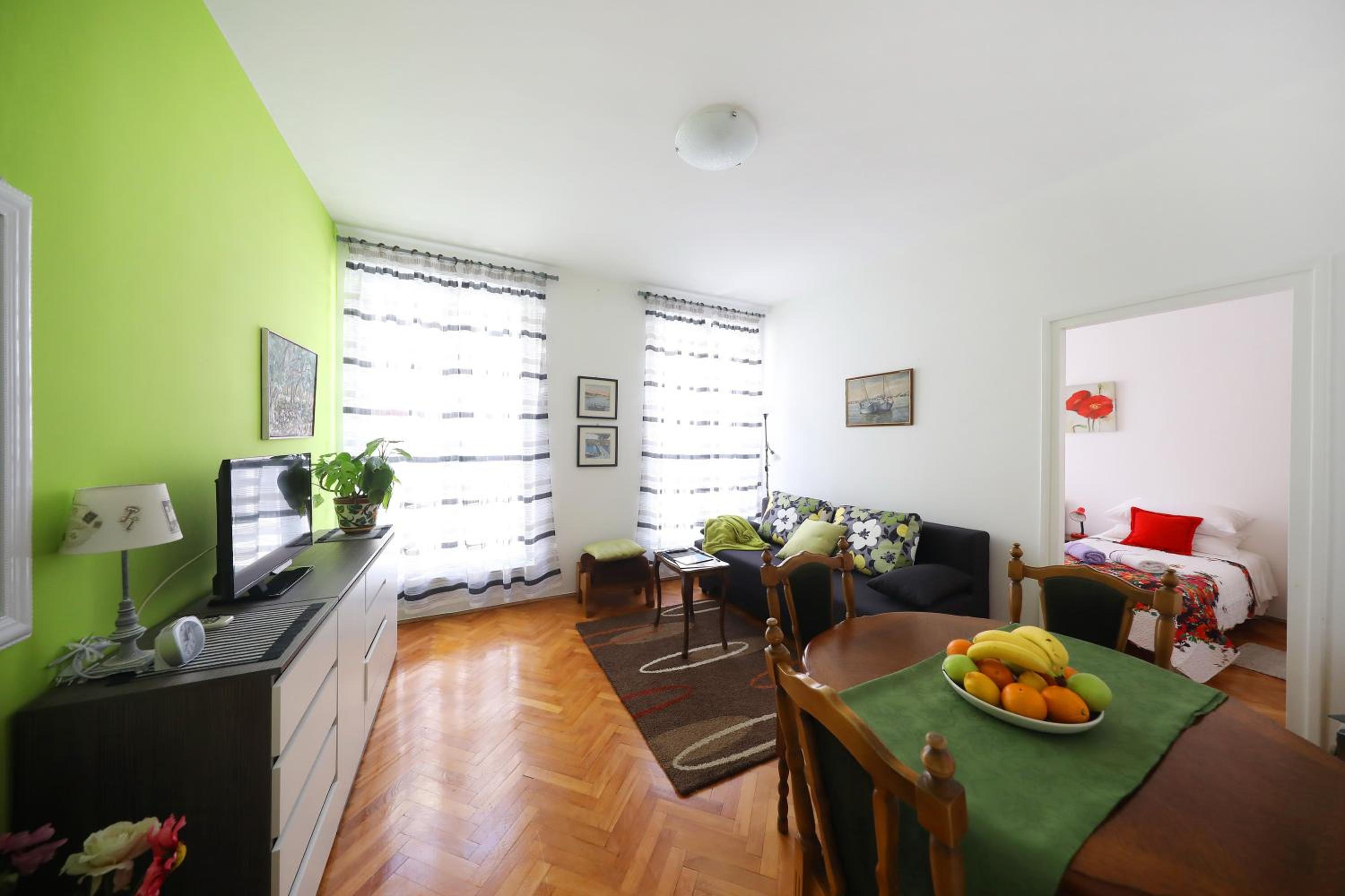 Apartment - Photo 1