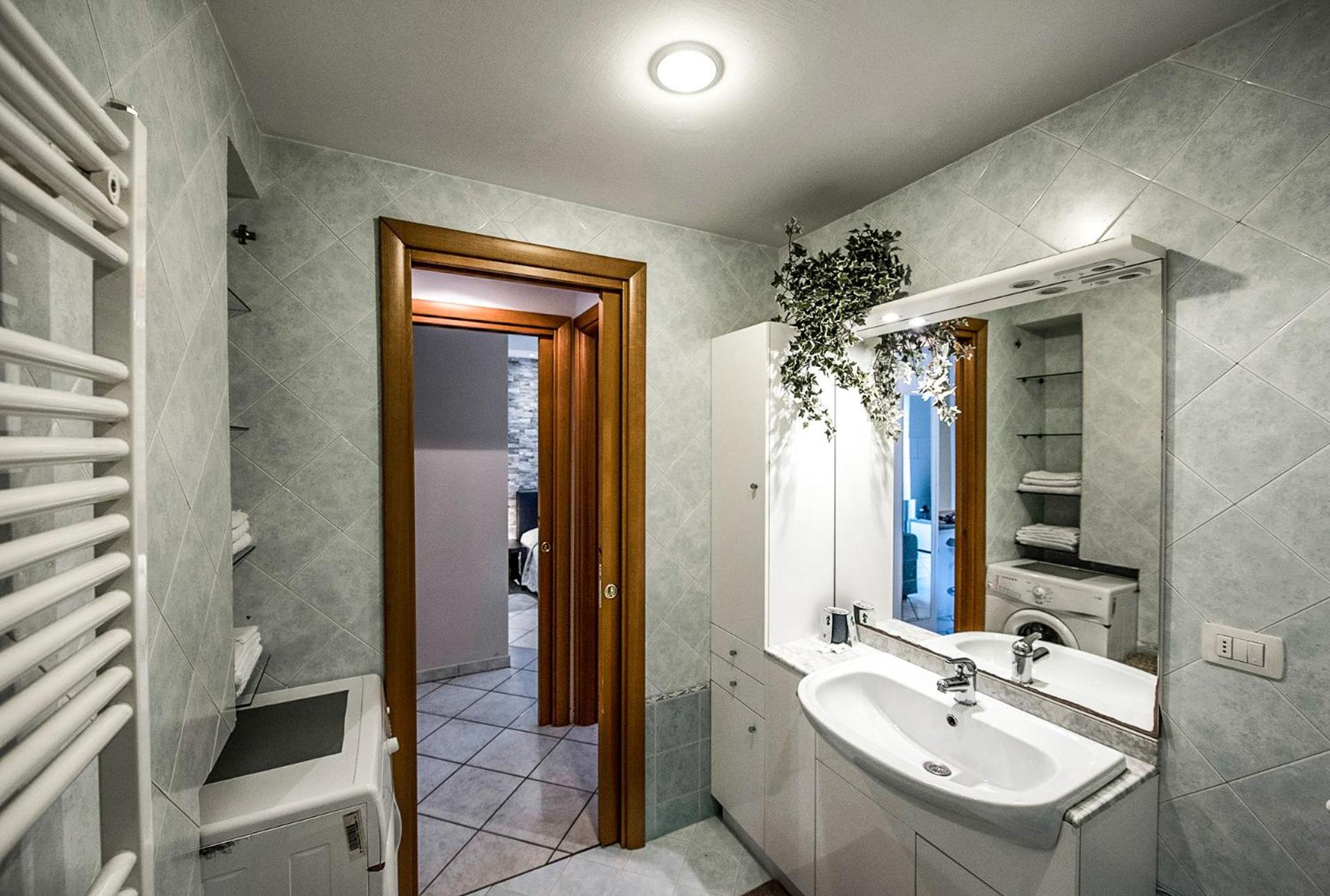 Apartment - Photo 20
