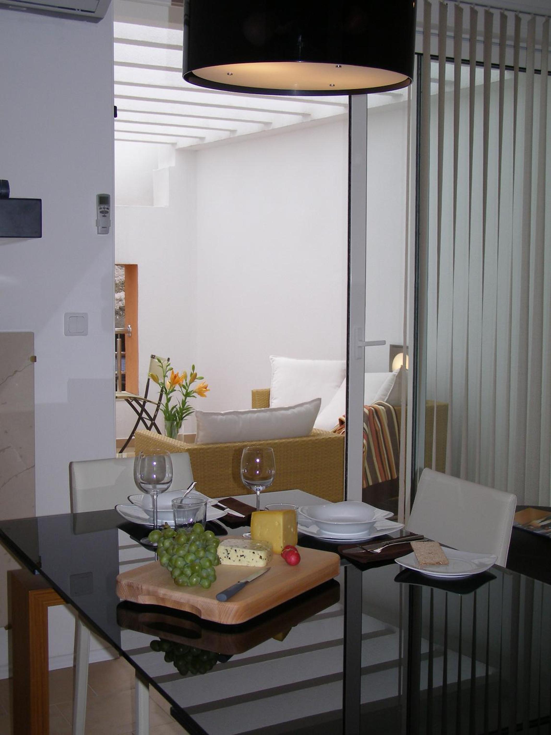 Apartment photo 3