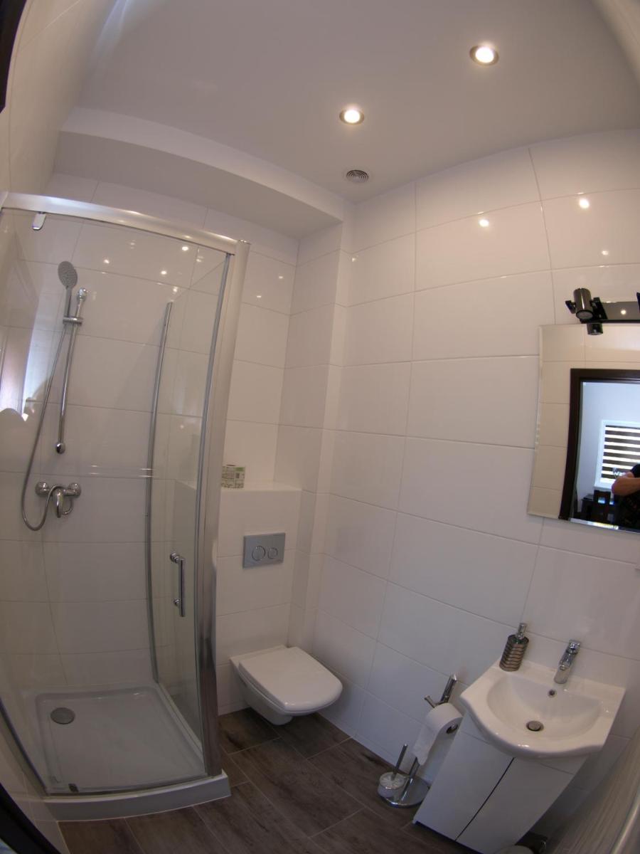 Standard Double Suite - Photo 9