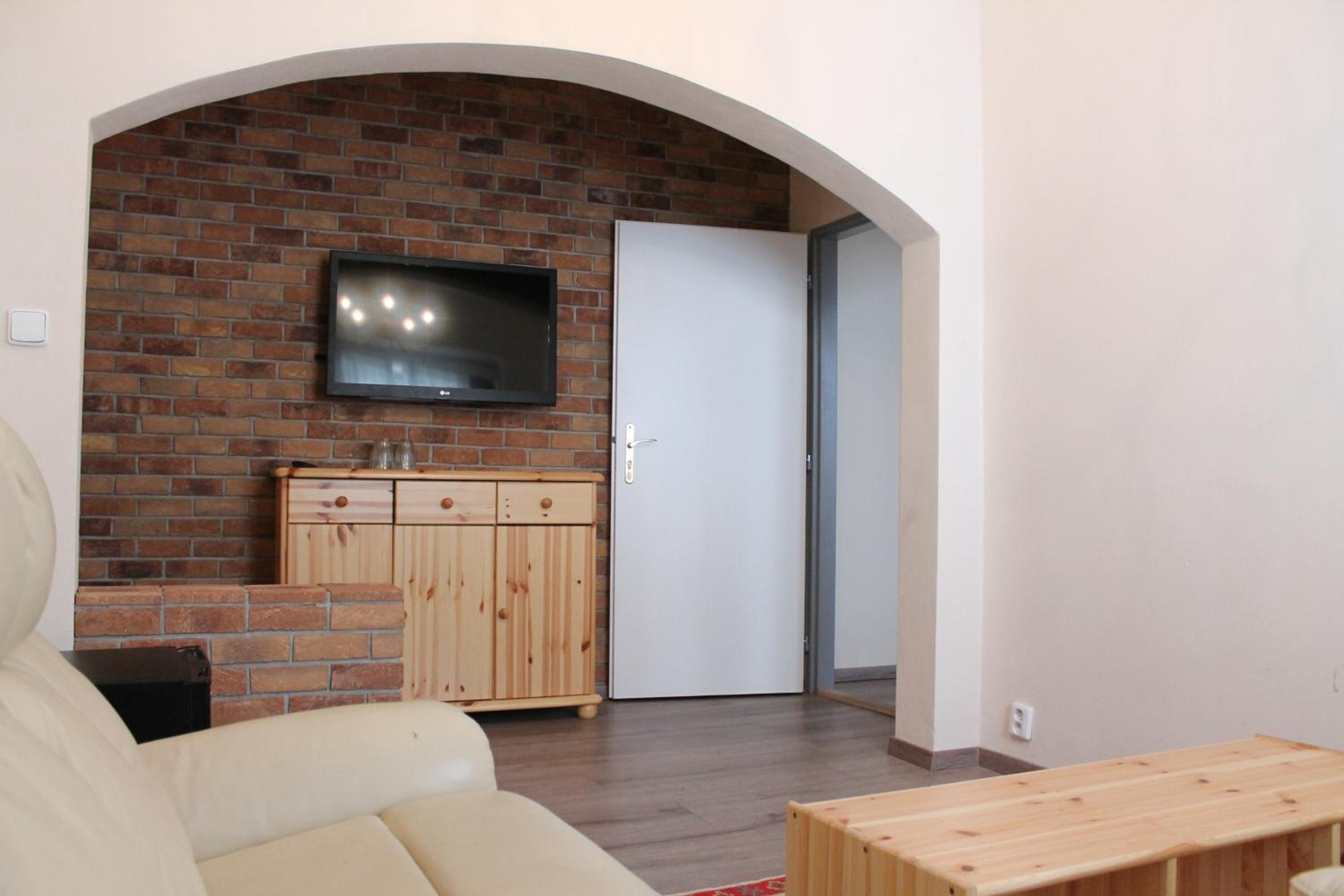 Two-Bedroom Apartment - Photo 3