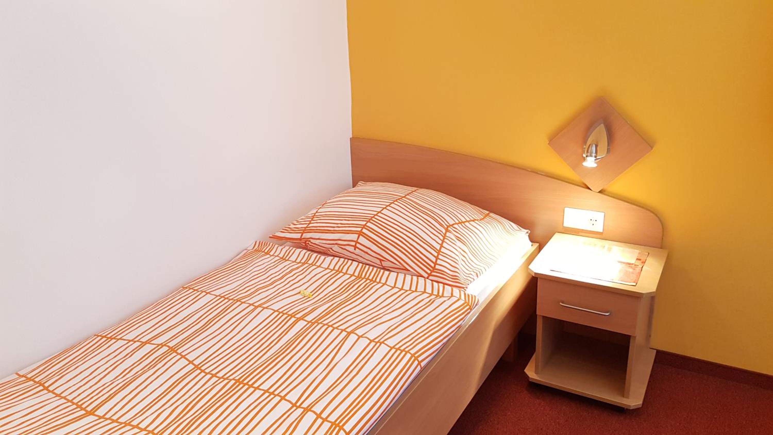 Single Room photo 1