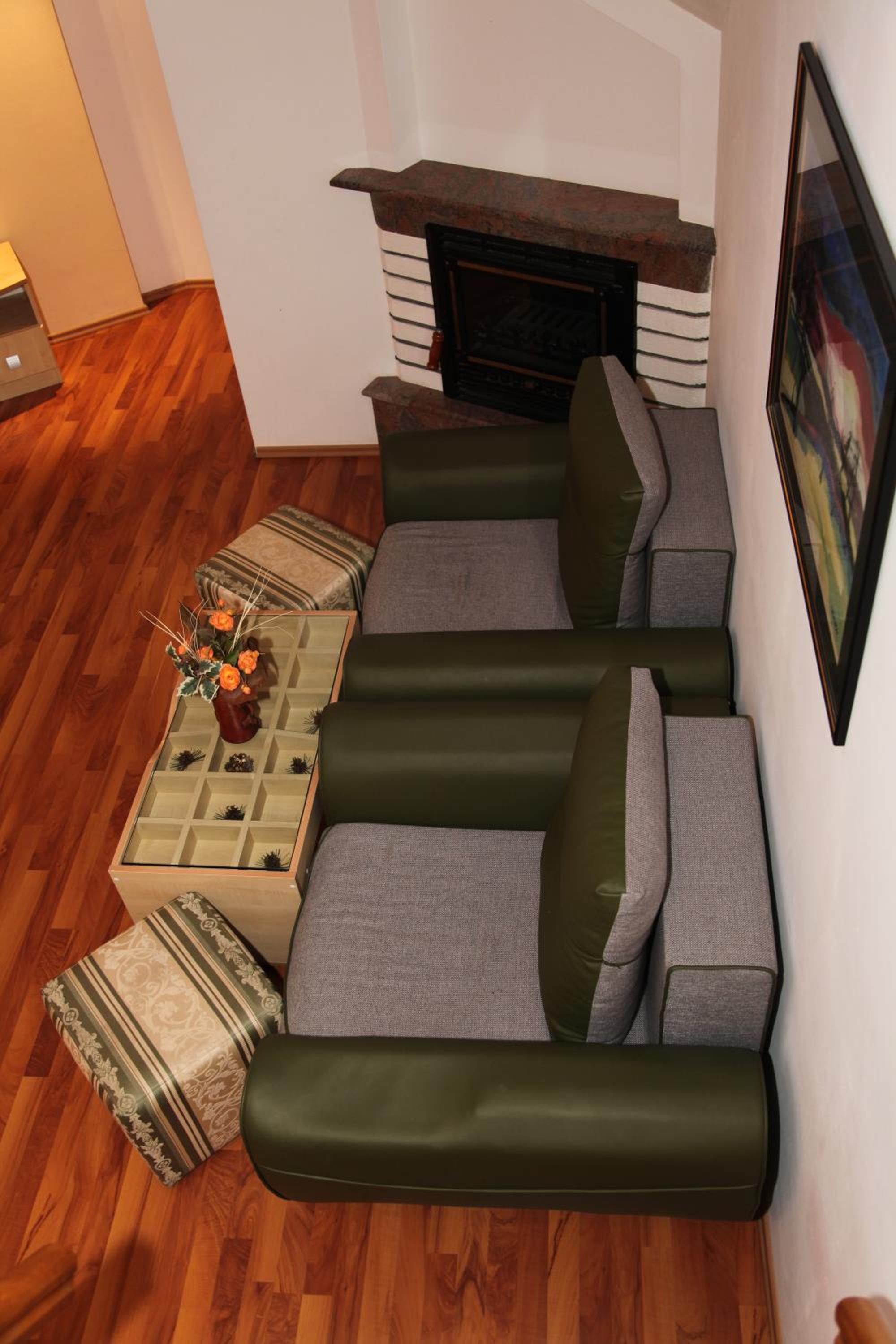 Duplex Suite 6 With Internal Staircase photo 1
