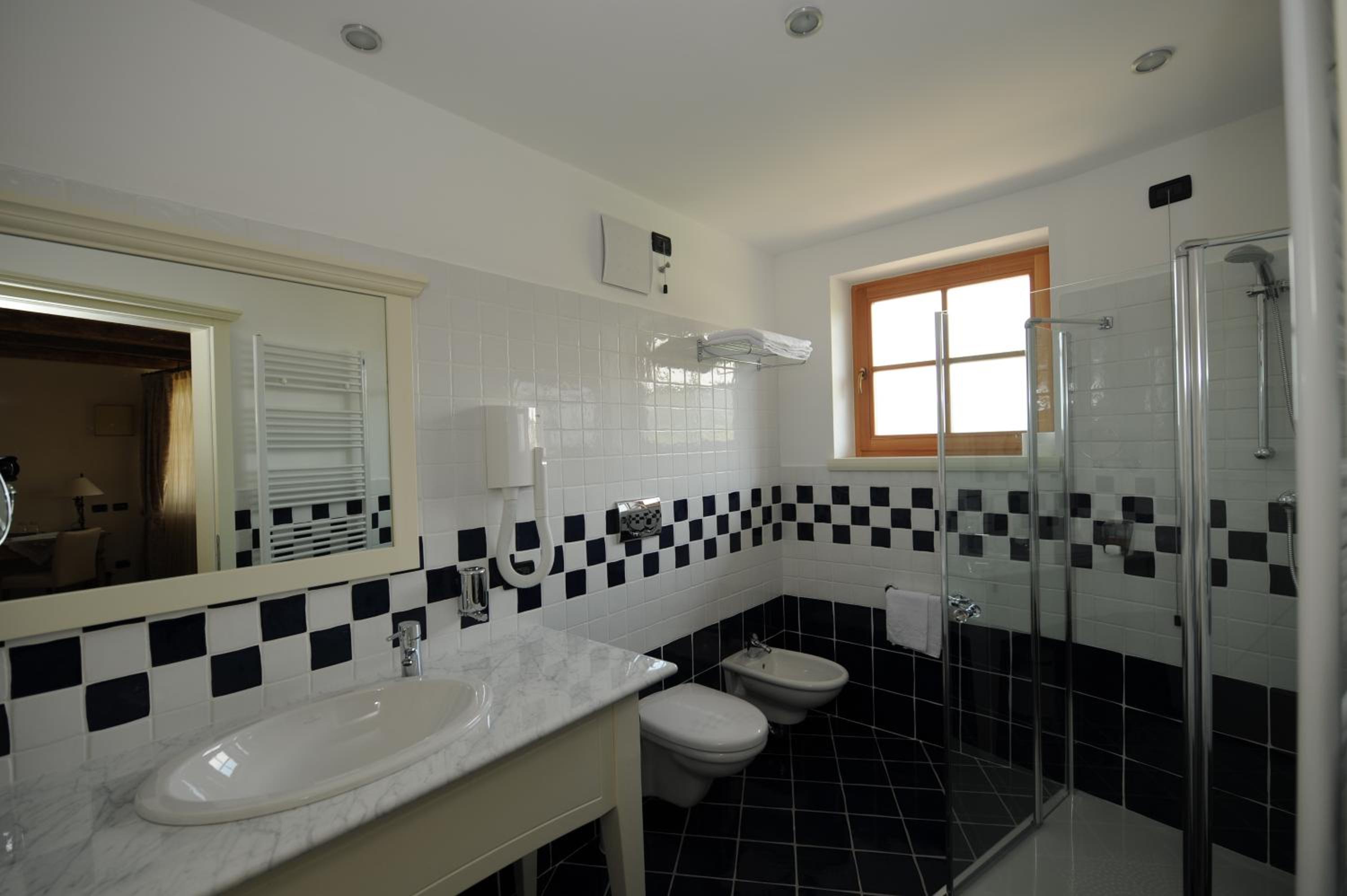 Deluxe Triple Room - Photo 3