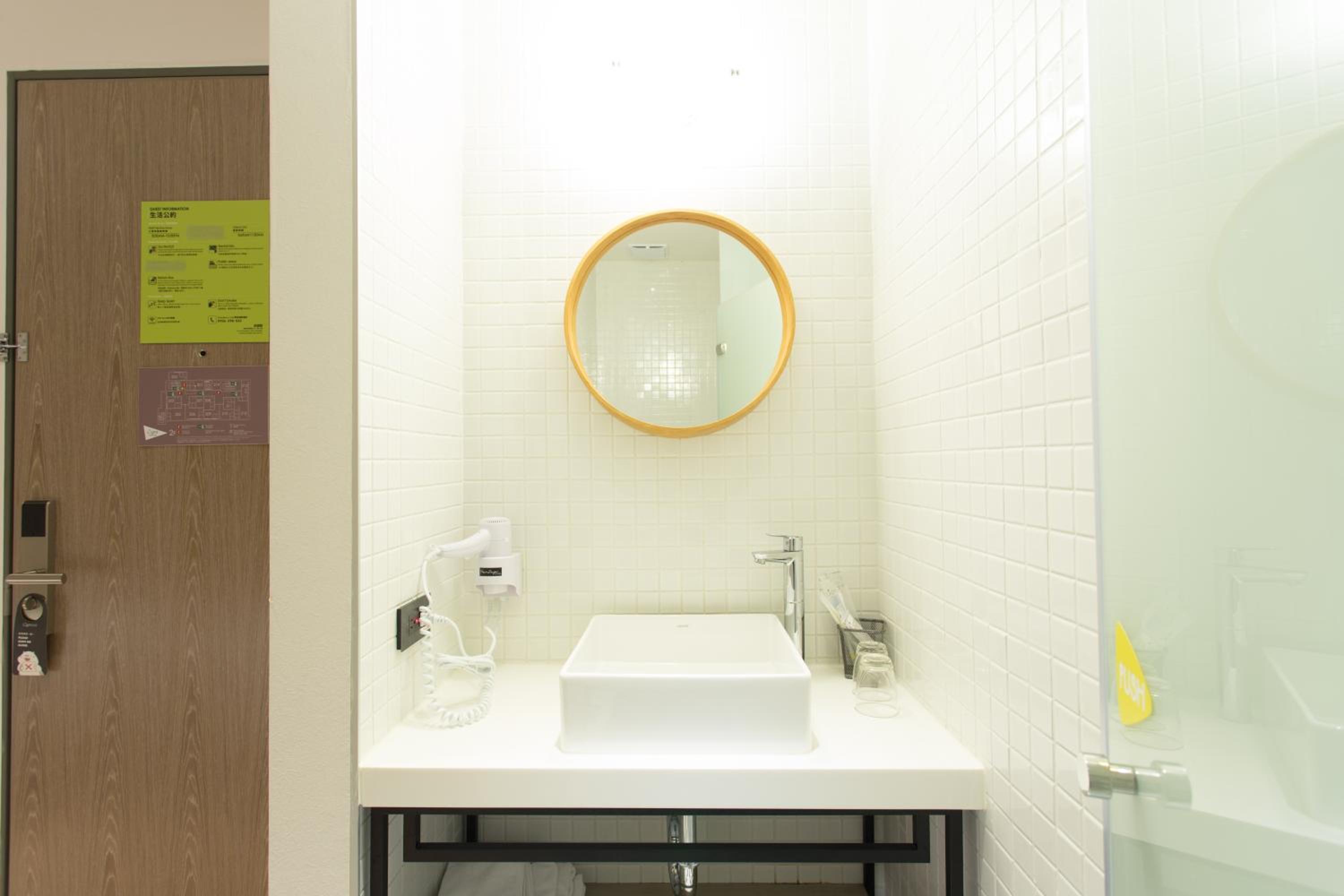 Double Room with Private Bathroom photo 2