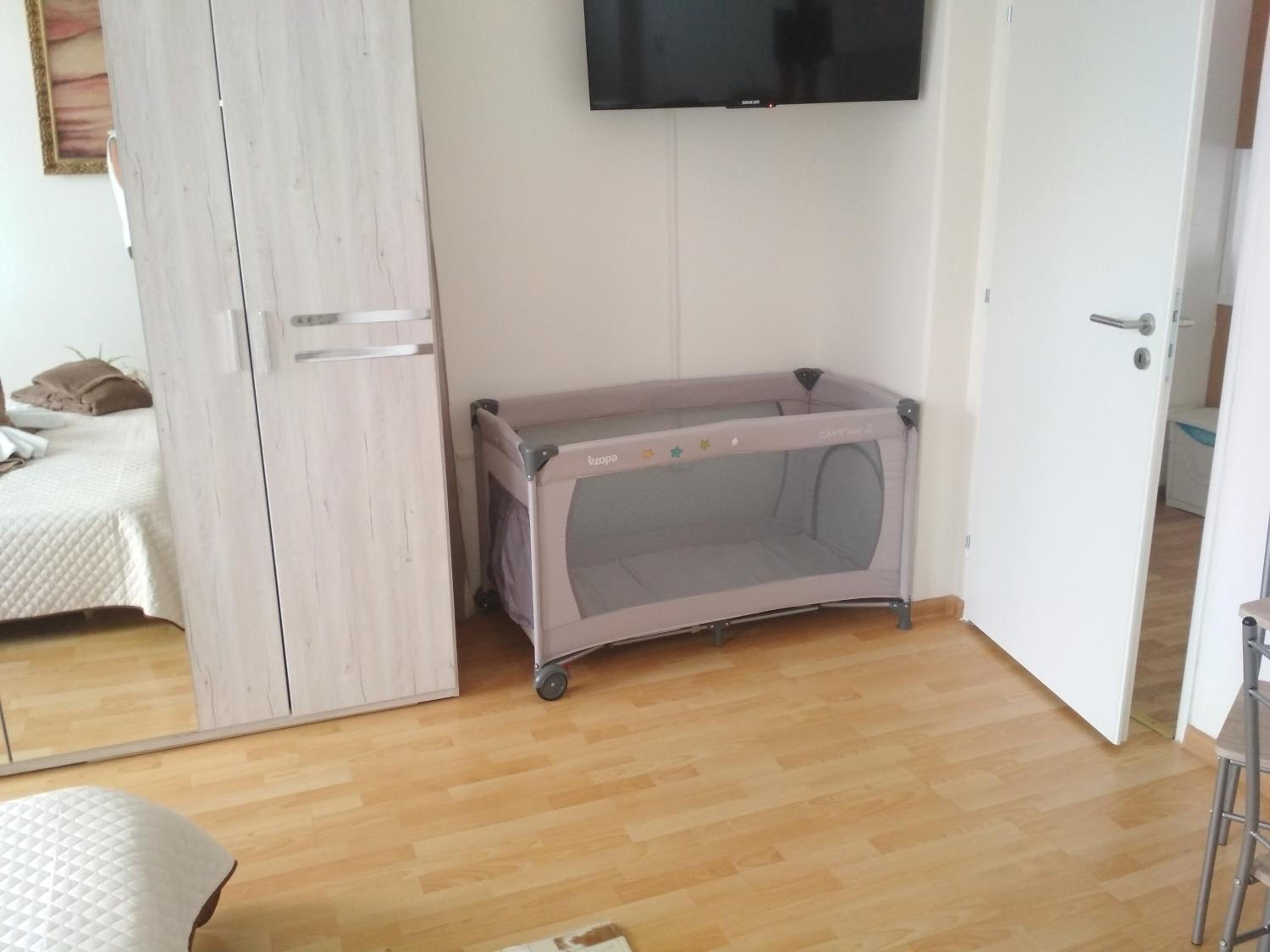 One-Bedroom Family Apartment - Photo 20