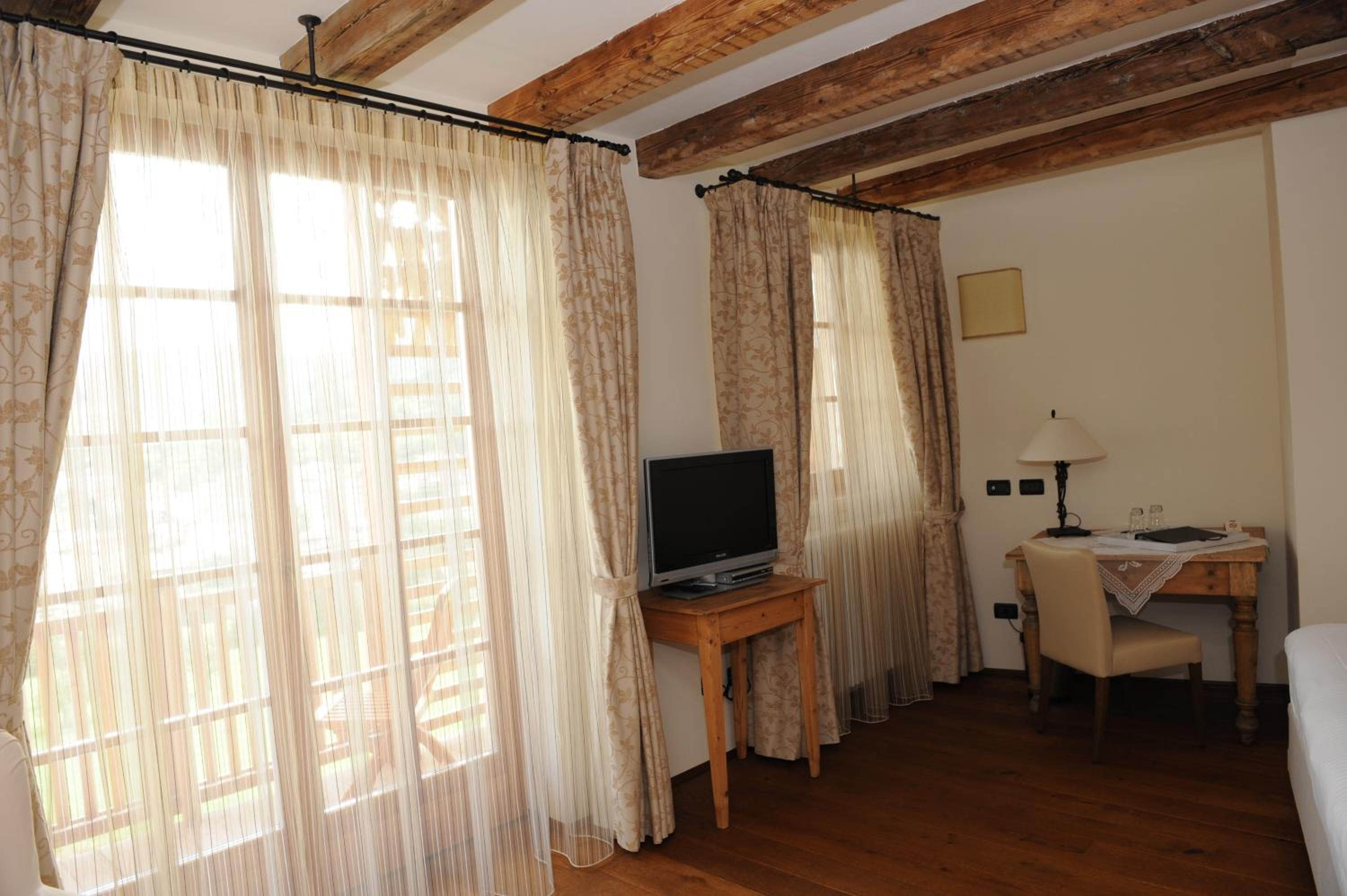 Deluxe Triple Room - Photo 4