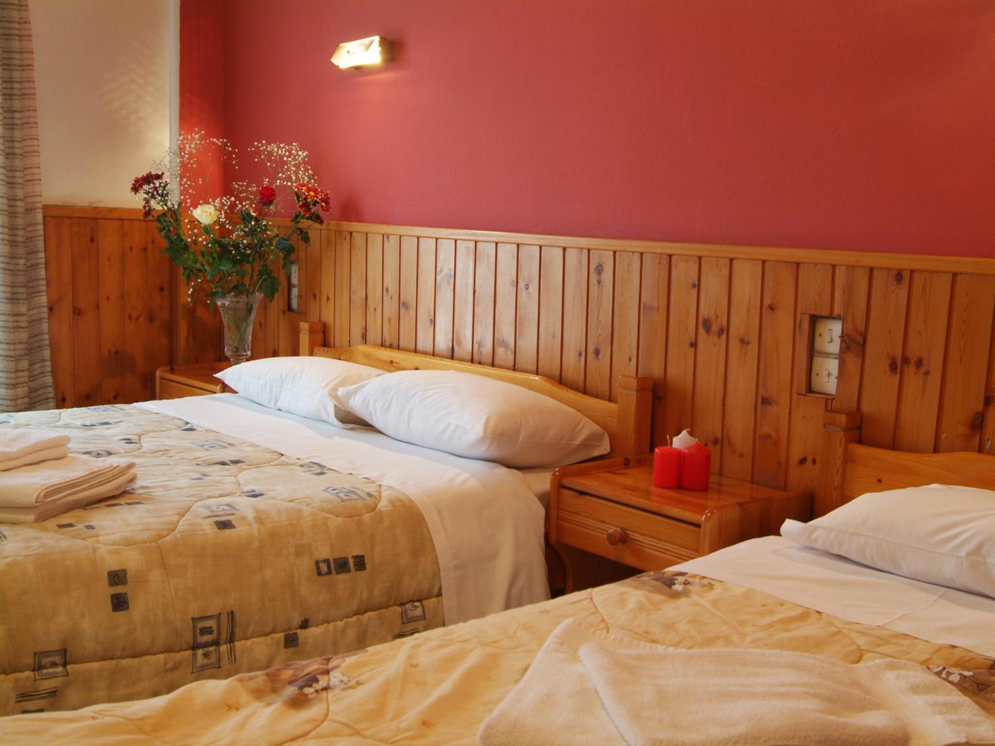 Double or Twin Room - Photo 2