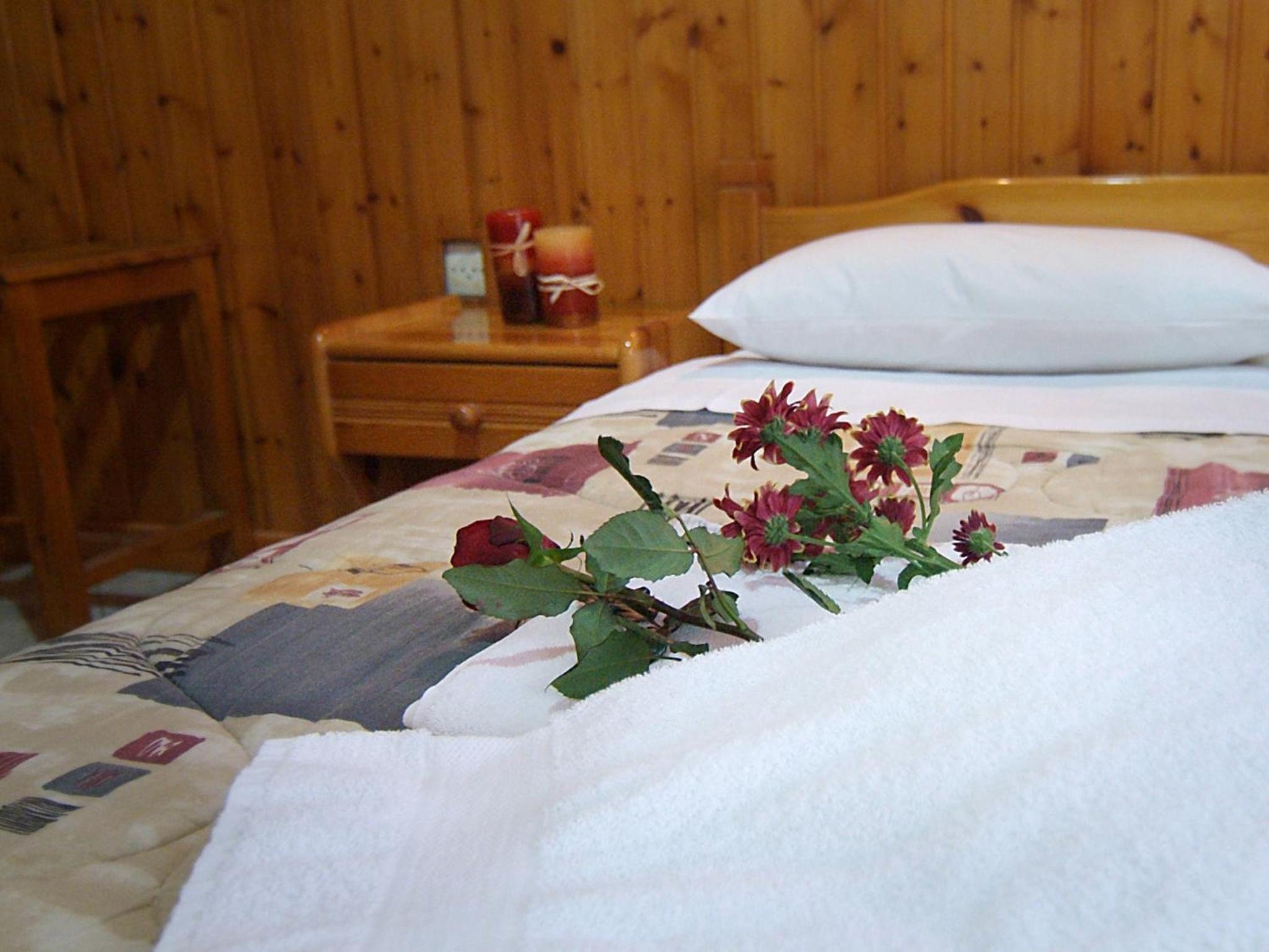 Double or Twin Room - Photo 5