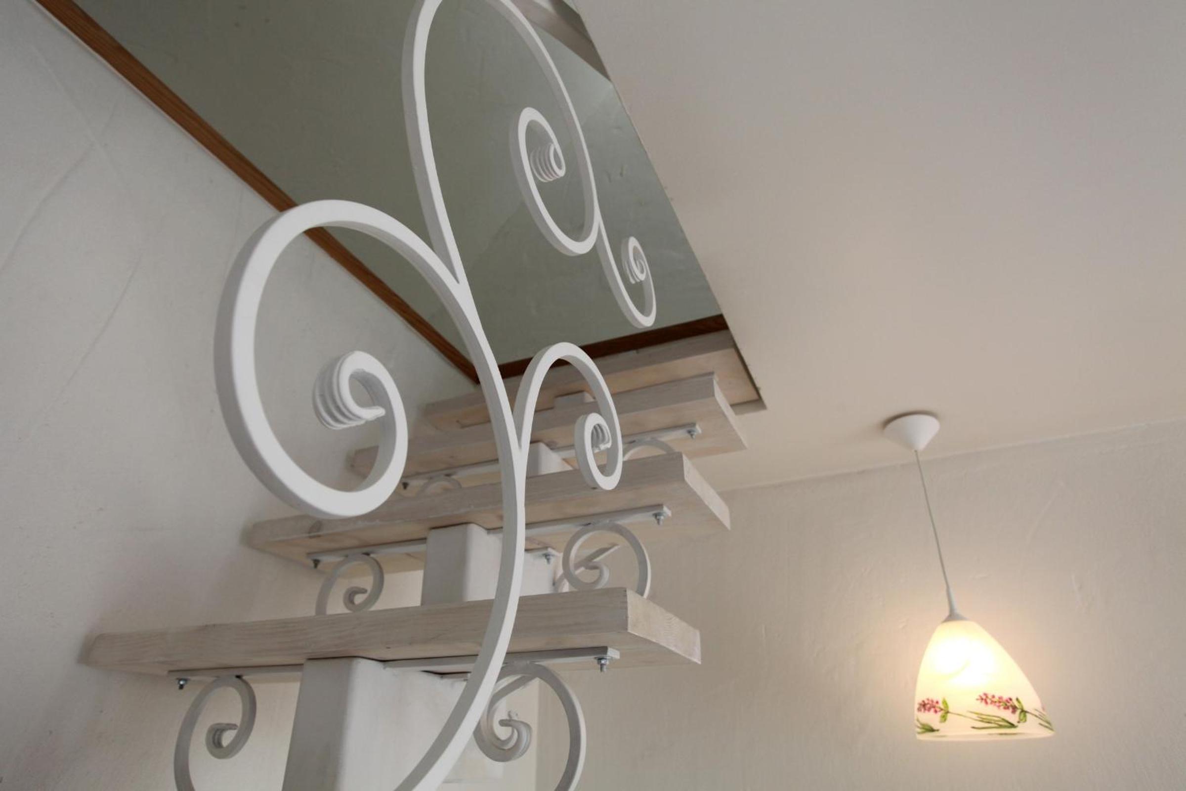 Lavender Suite photo 3