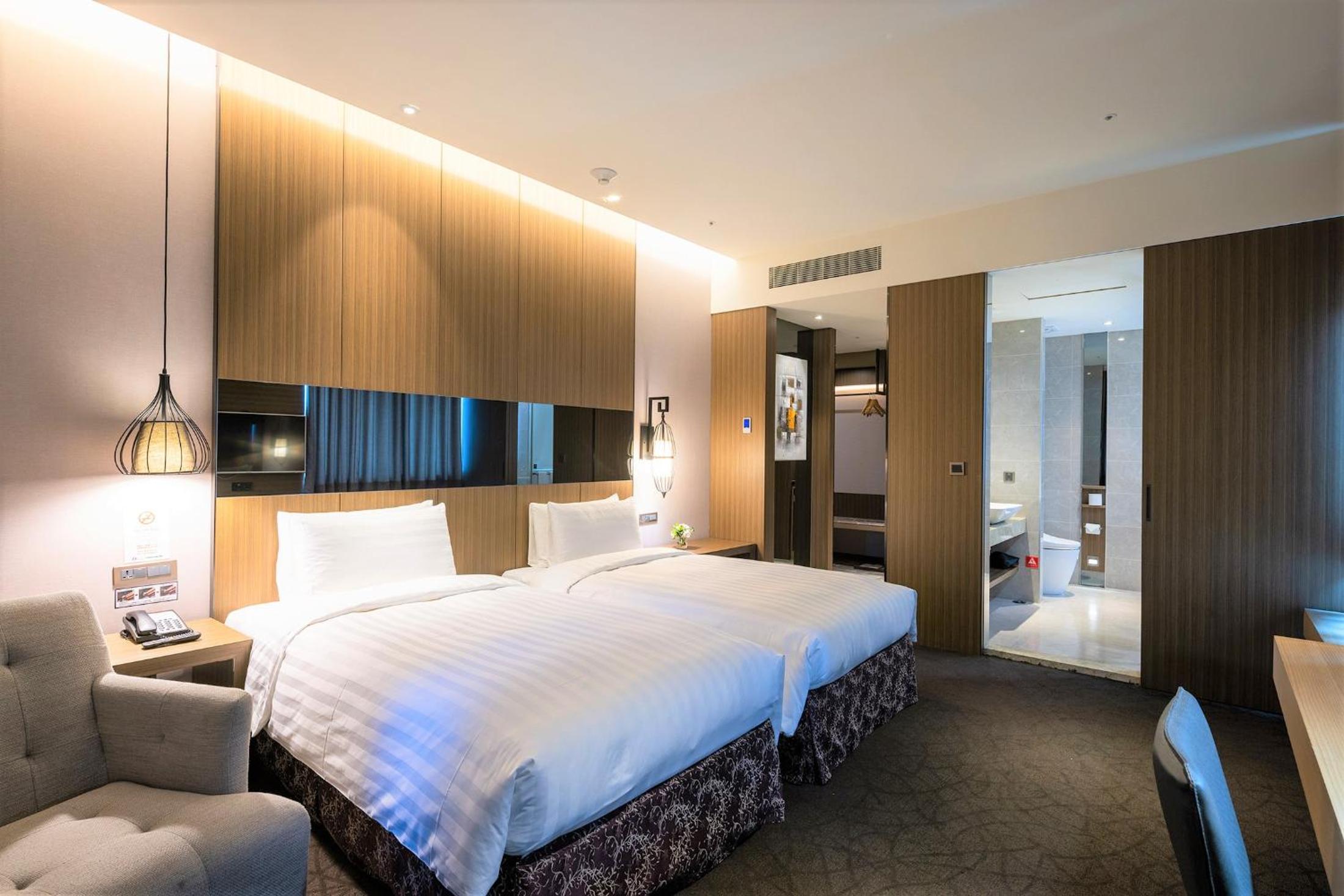 Executive Deluxe Twin Room