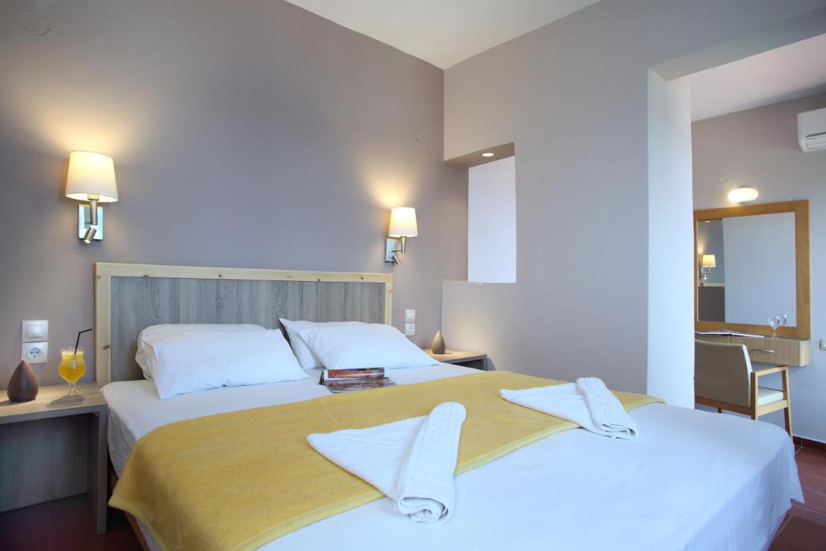 One-Bedroom Apartment (4 Adults) with Sea View