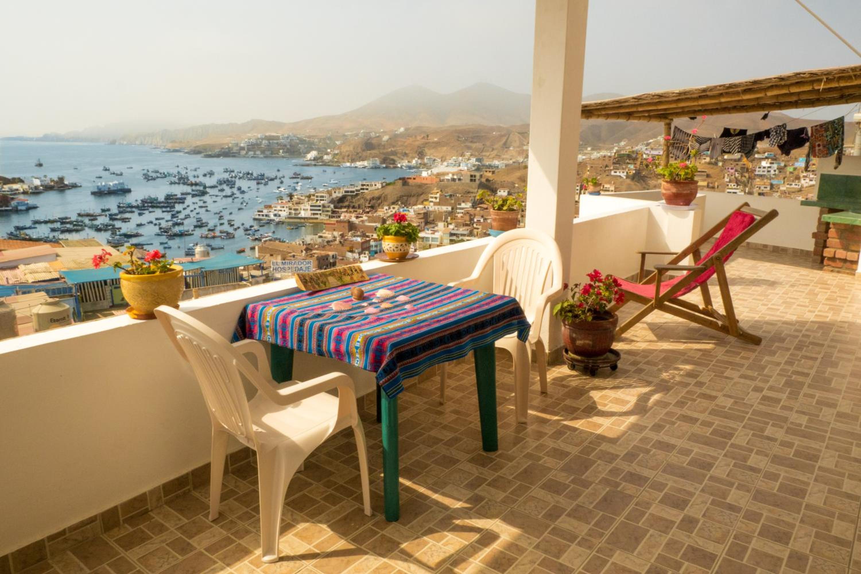 Double or Twin Room with Sea View photo 3