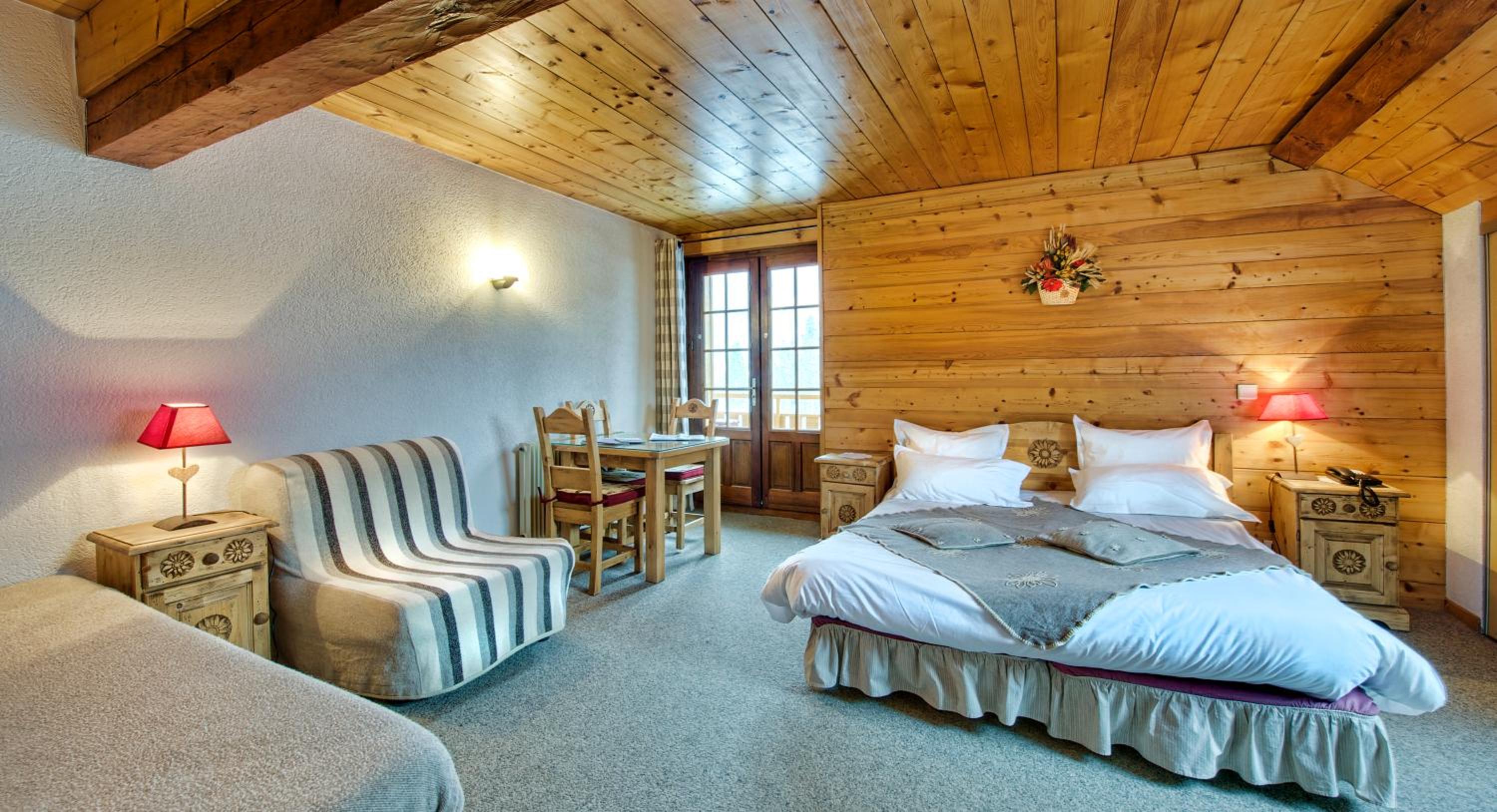 Comfort Room - 4 People