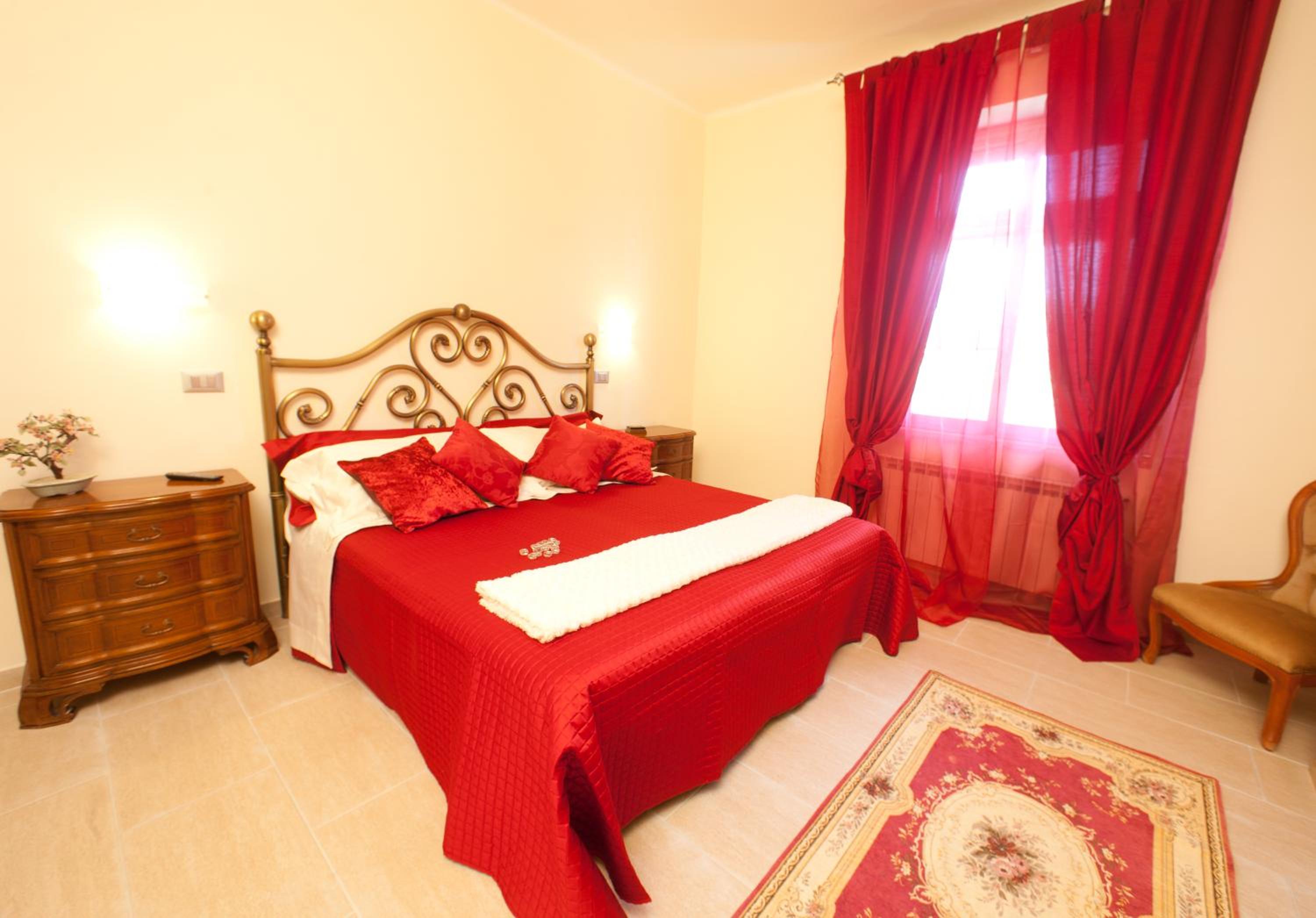 Double Room with Private External Bathroom photo 1
