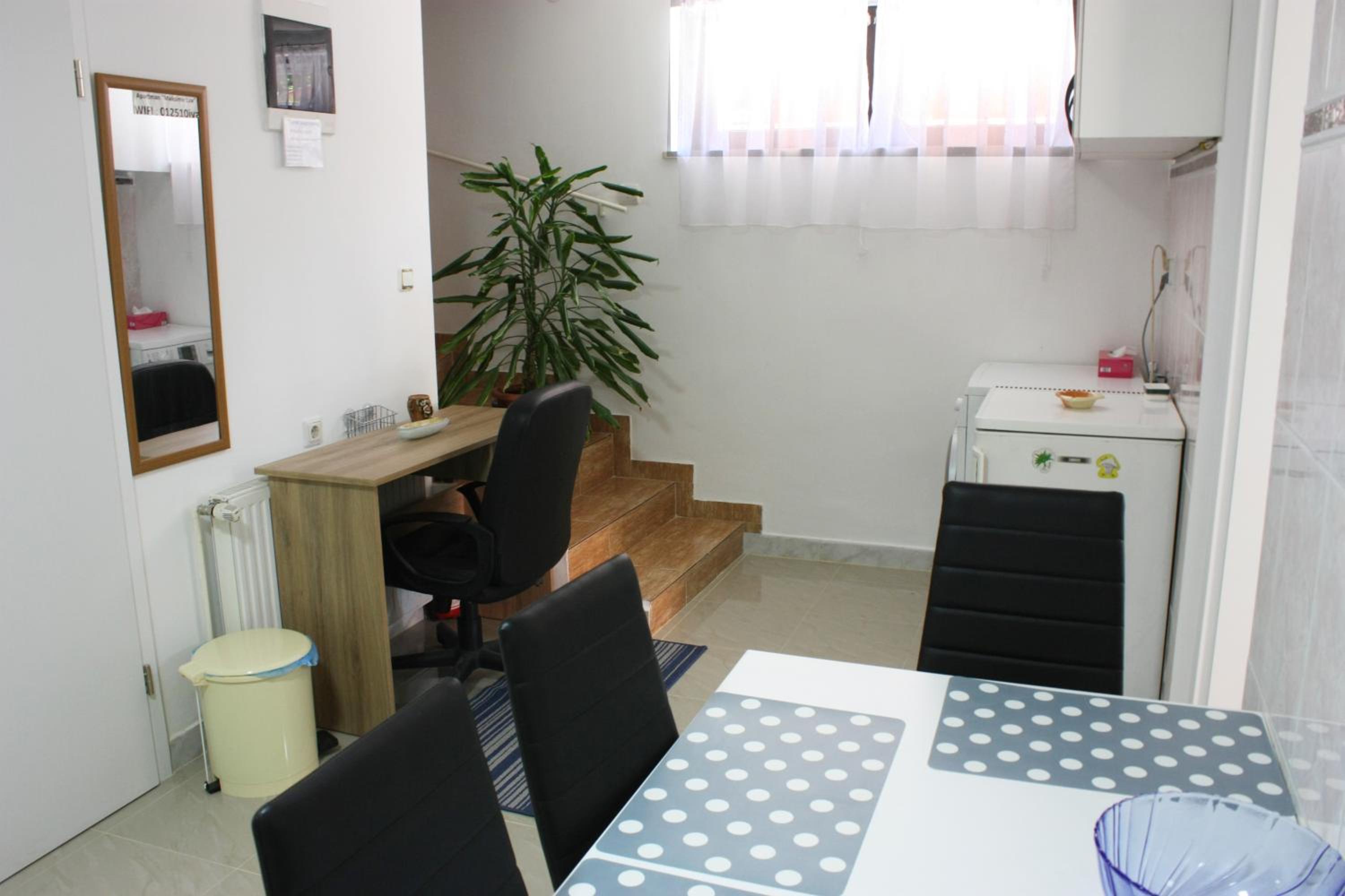 Apartment - Photo 17