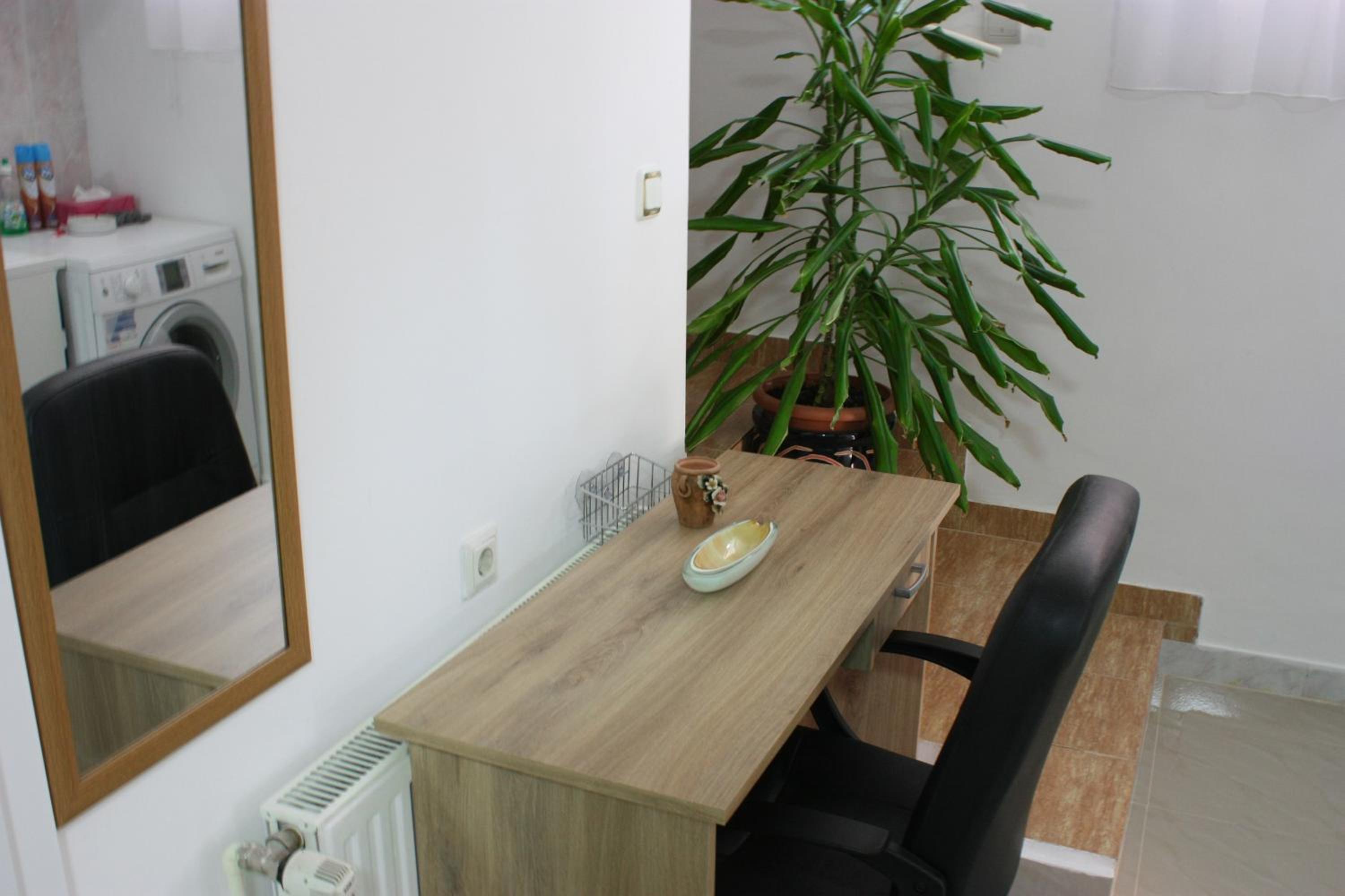 Apartment - Photo 19