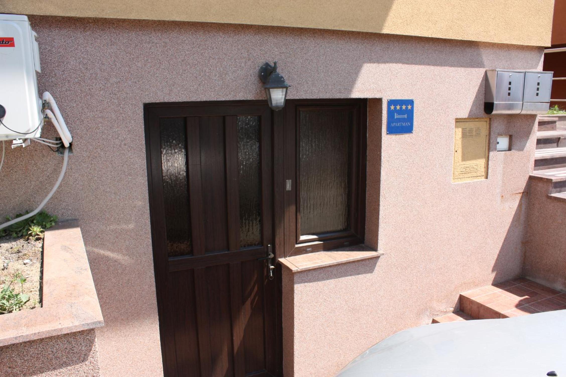 Apartment - Photo 25