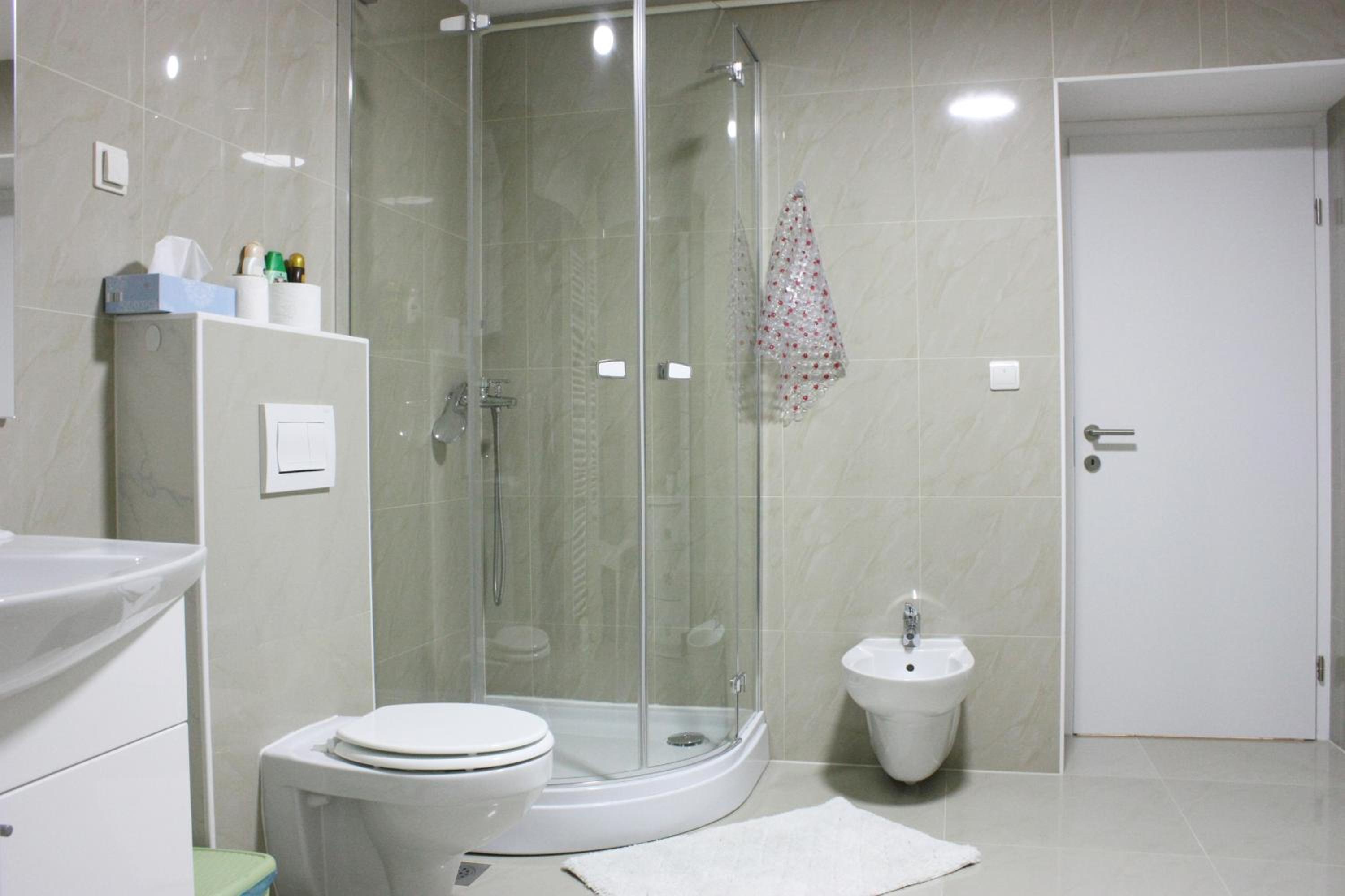 Apartment - Photo 34