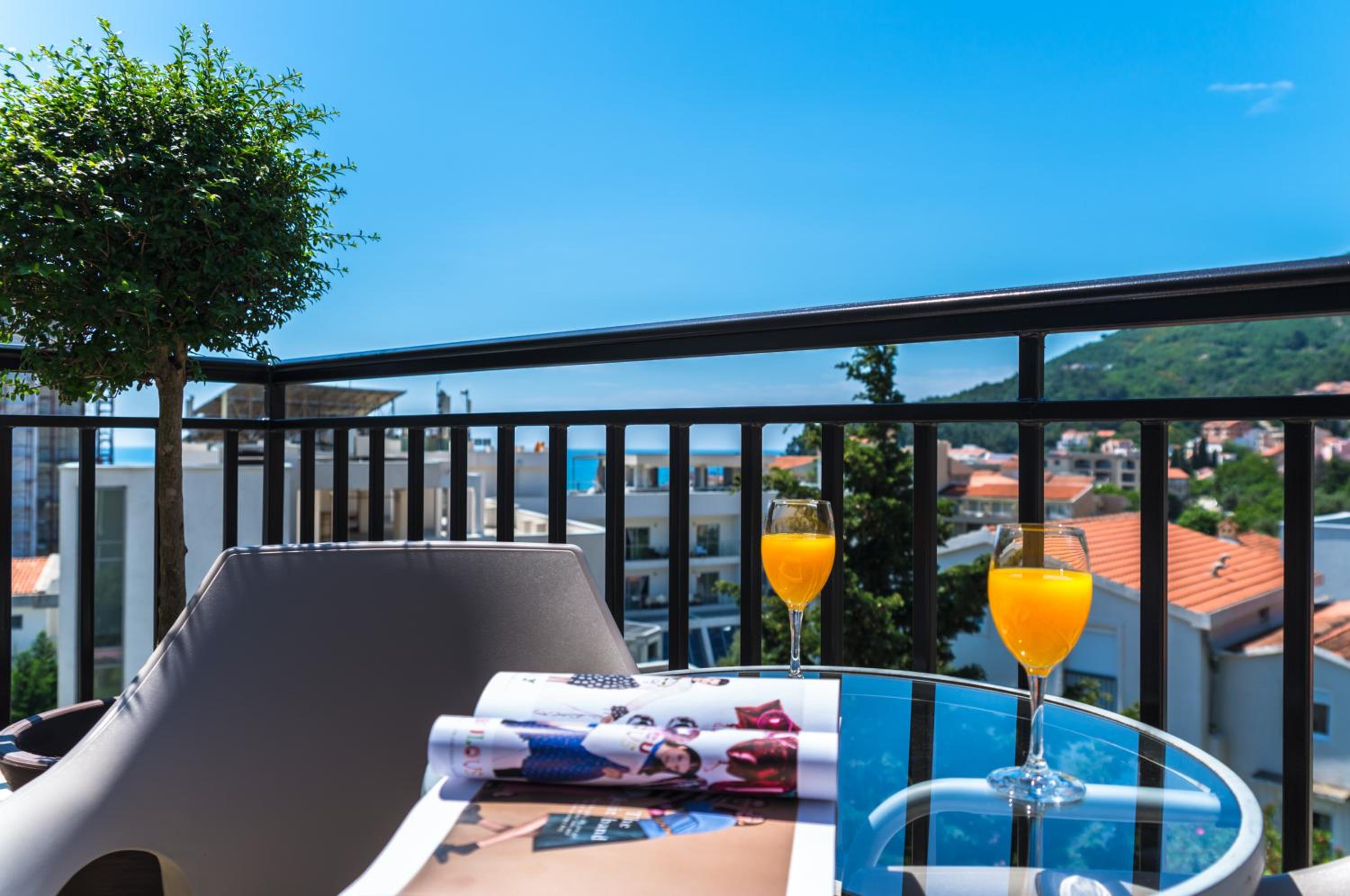Apartment with Sea View
