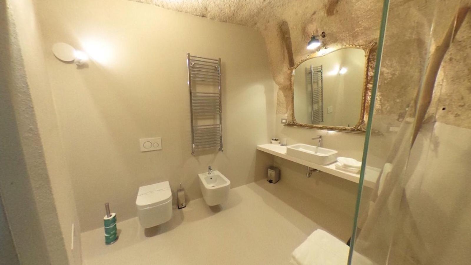 Suite Cave photo 2