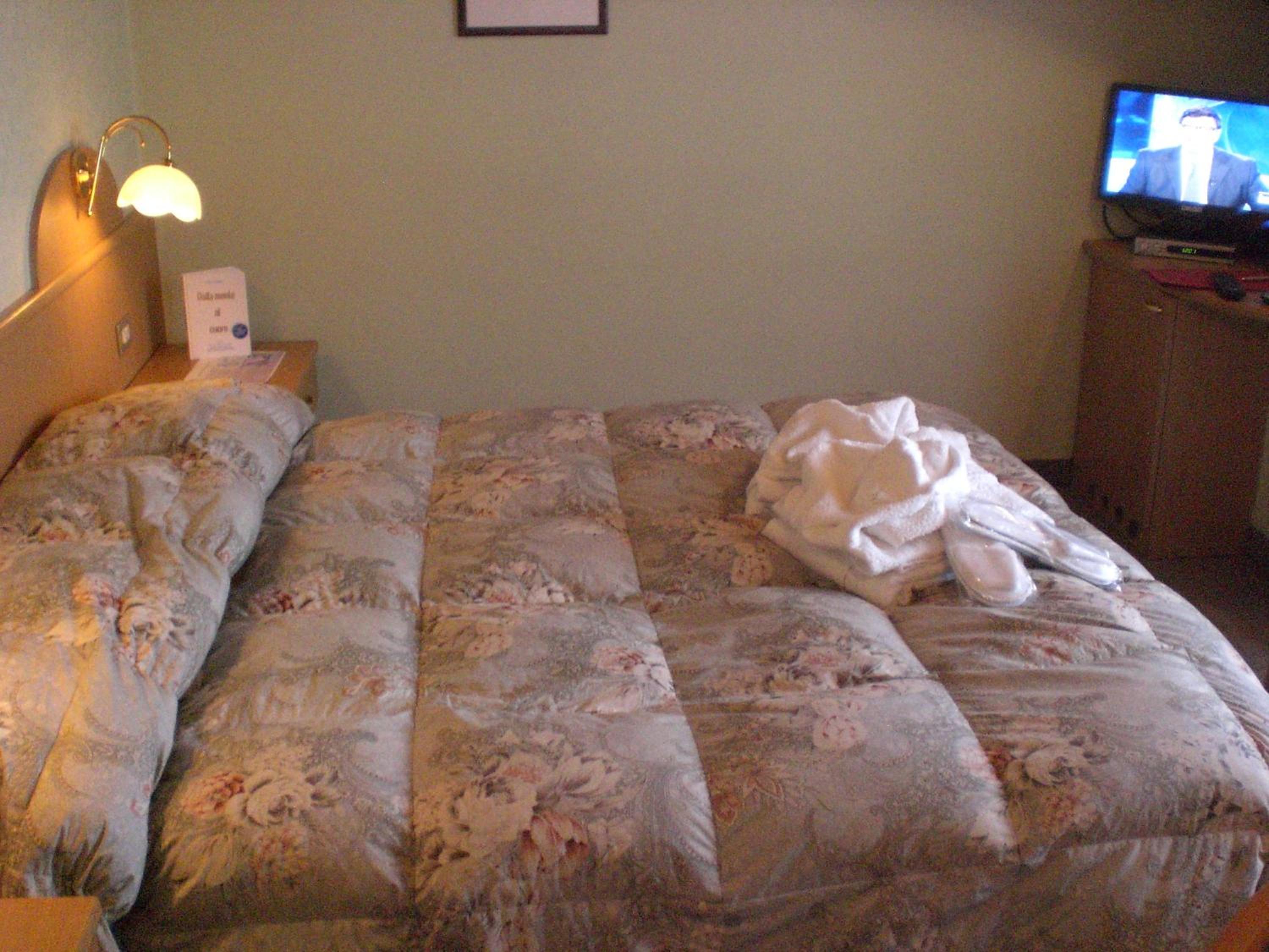 Double  Room - Photo 11