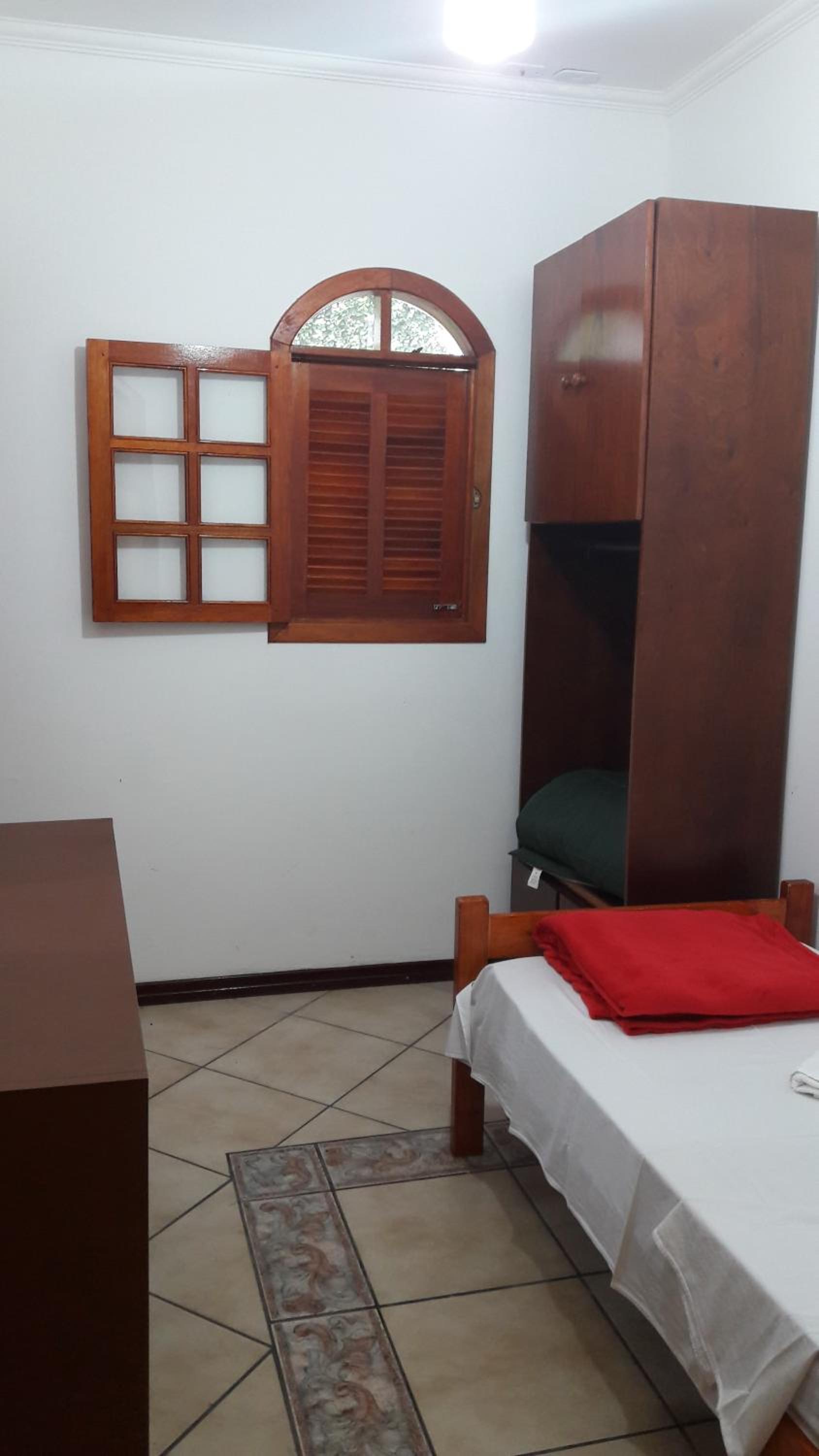 Single Room with Private Bathroom photo 2